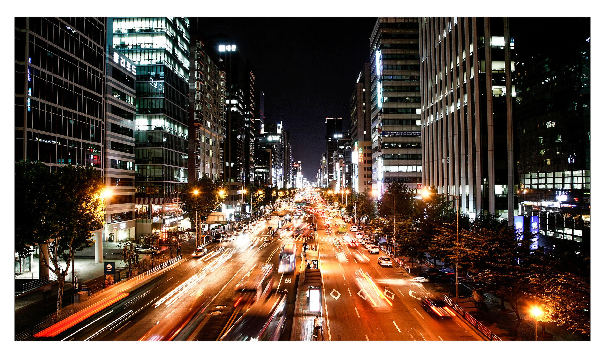 Gangnamdaero_Seoul, Korea_2008