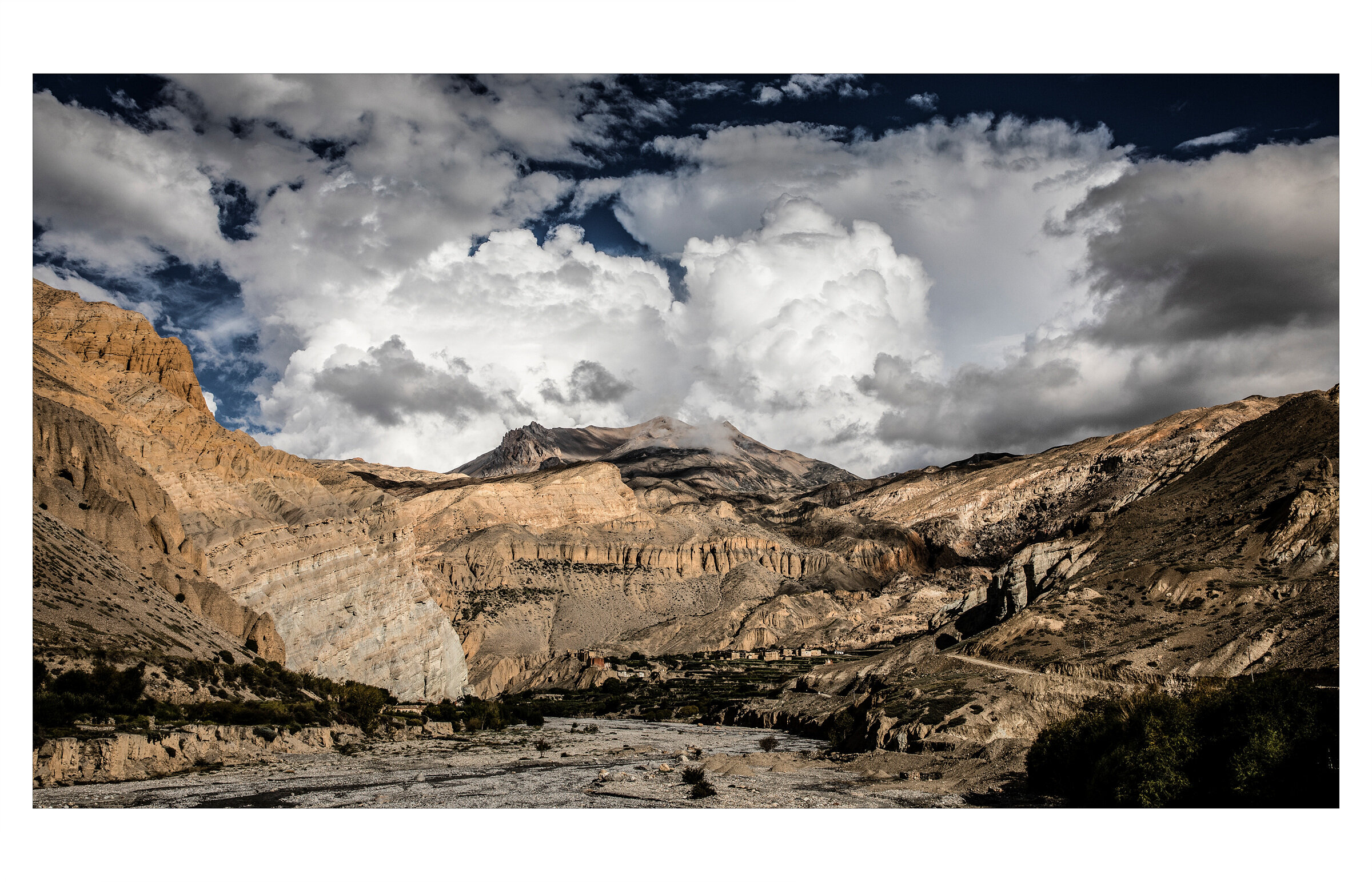 Landscape of Mustang, Nepal_2019