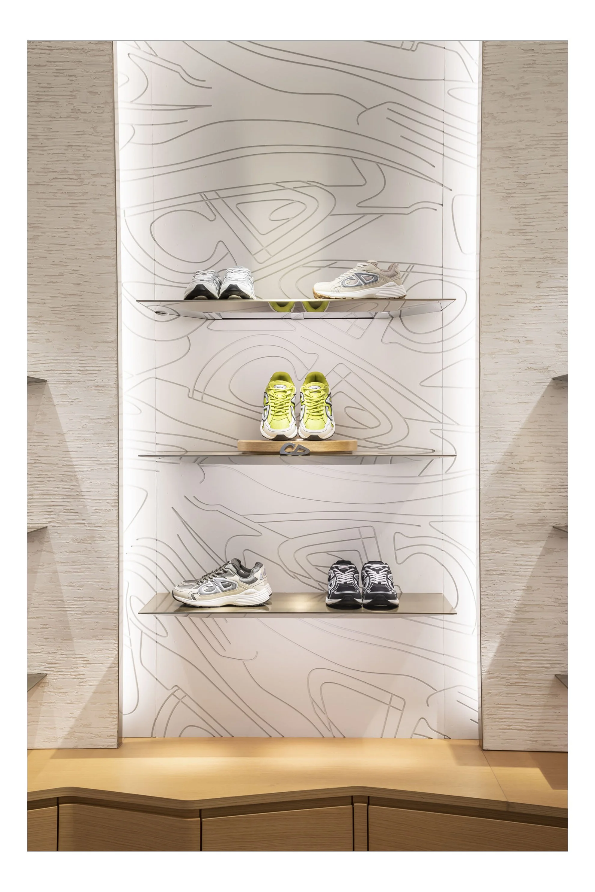 211015 Dior Galleria_0432.JPG