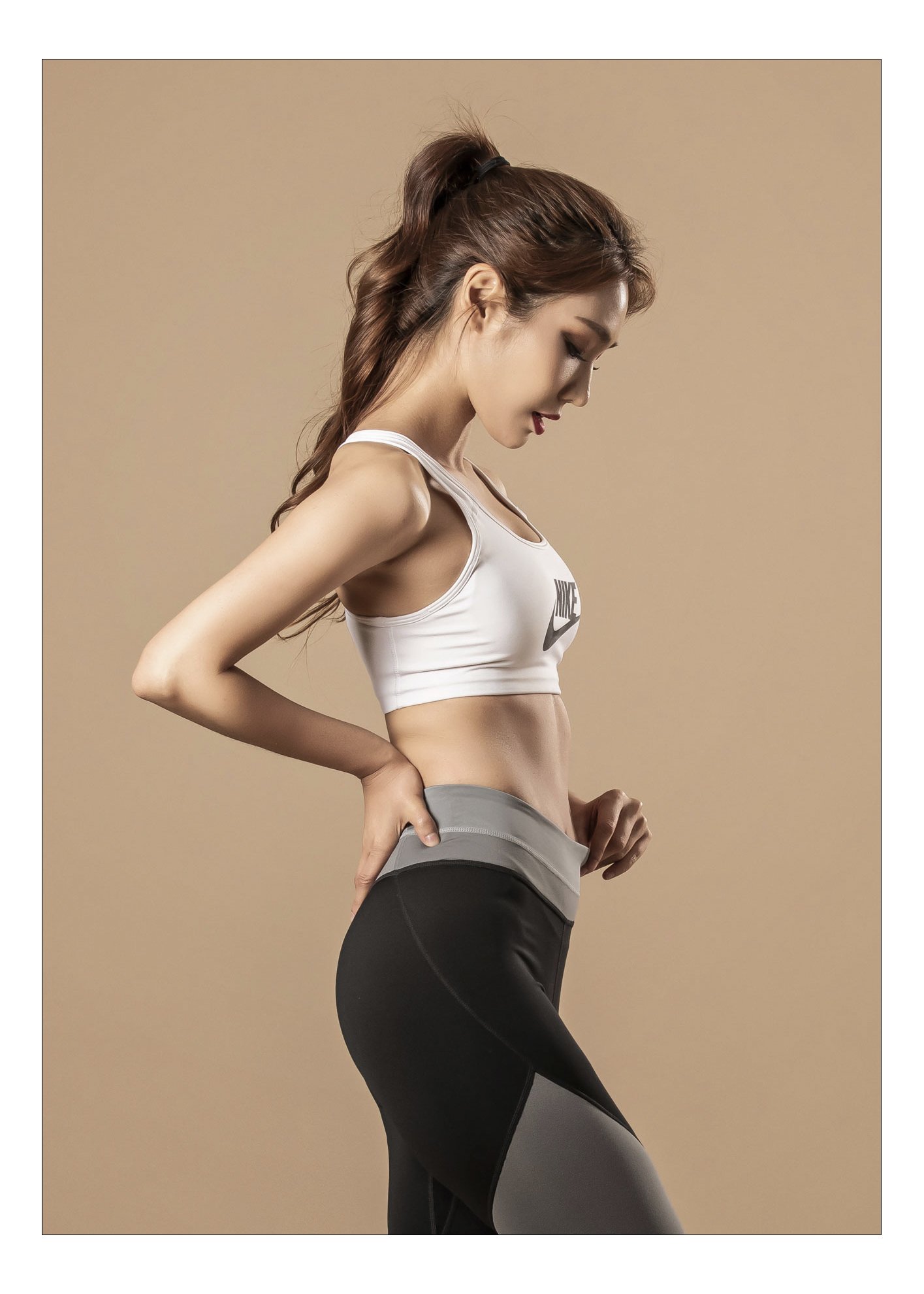 220601 바디프로필_허지예_631_N_N.JPG