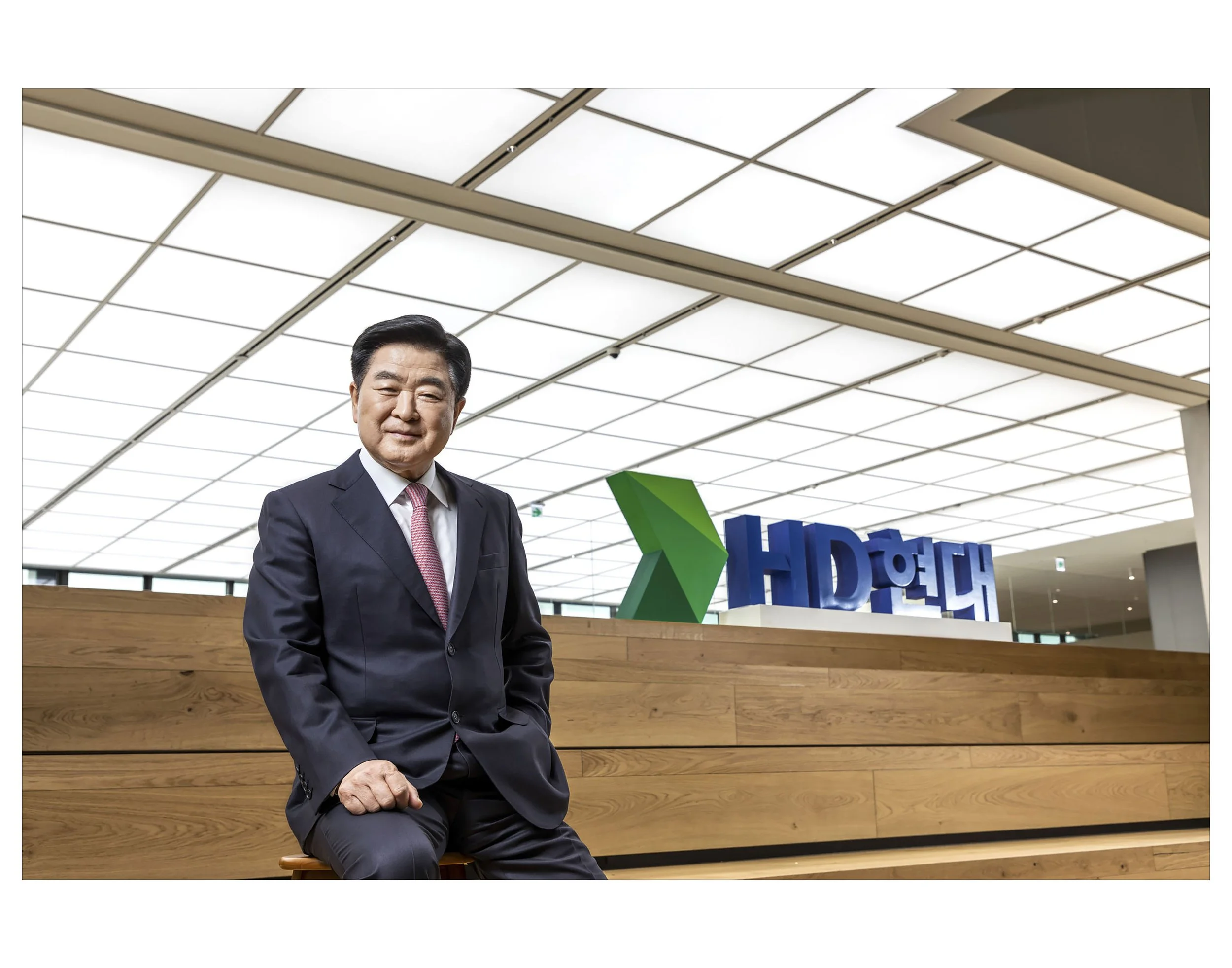 HD현대_권오갑 회장 촬영_144_N_작업완료_N.JPG