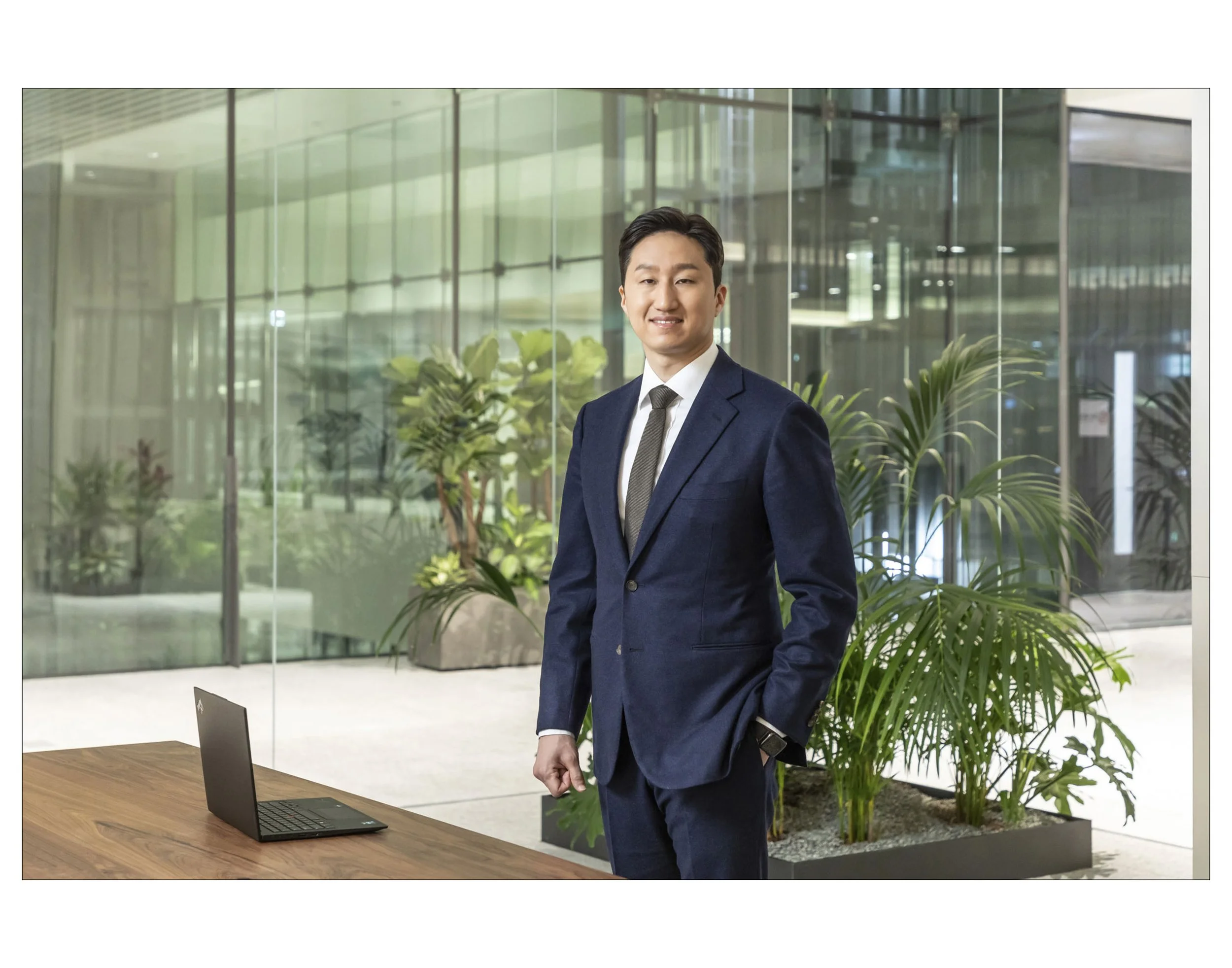 HD현대_정기선 사장님 촬영_859_N_작업최종_N.JPG