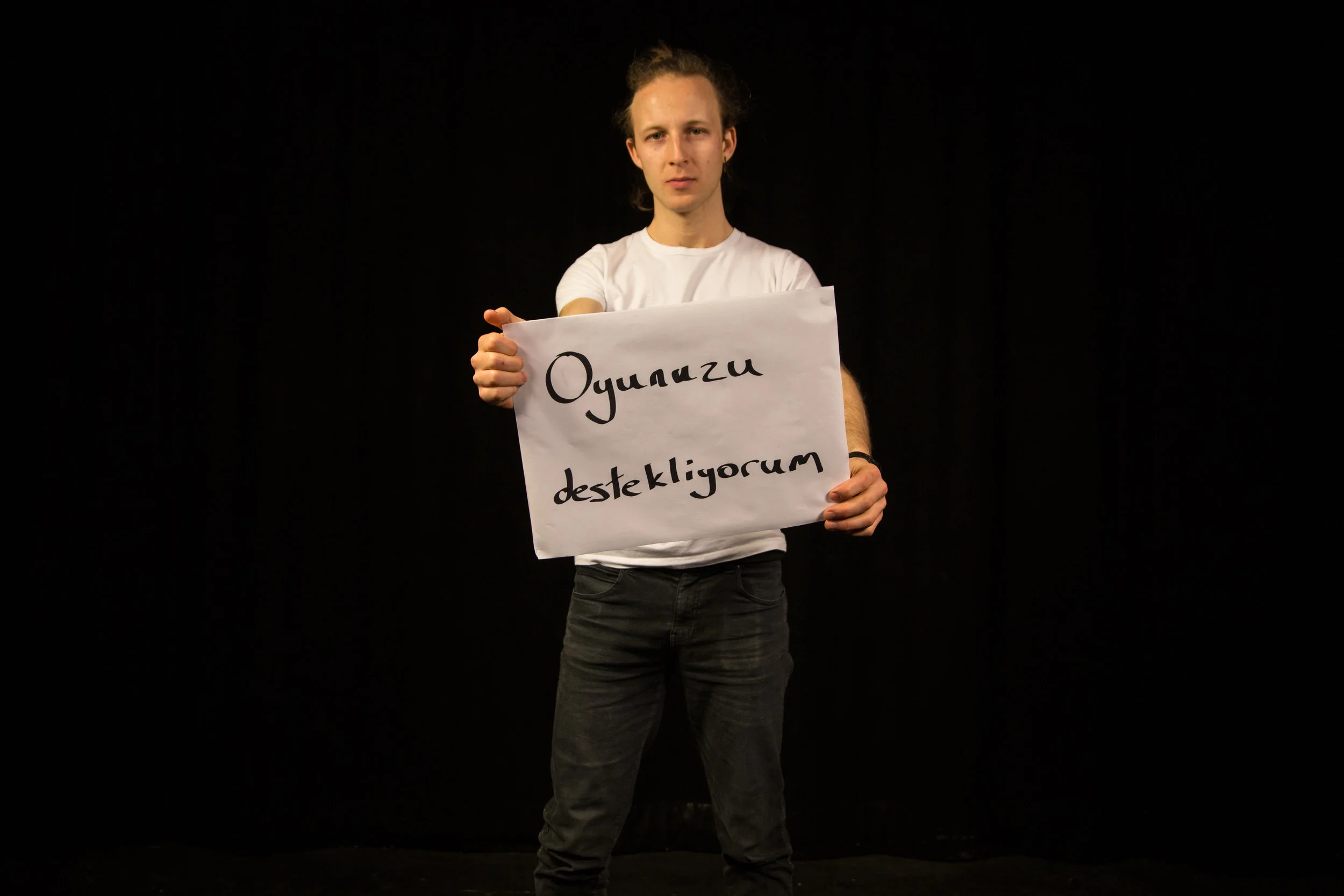 &nbsp; Kevin Karaka - United Kingdom and Turkey - Turquish (Türkçe)