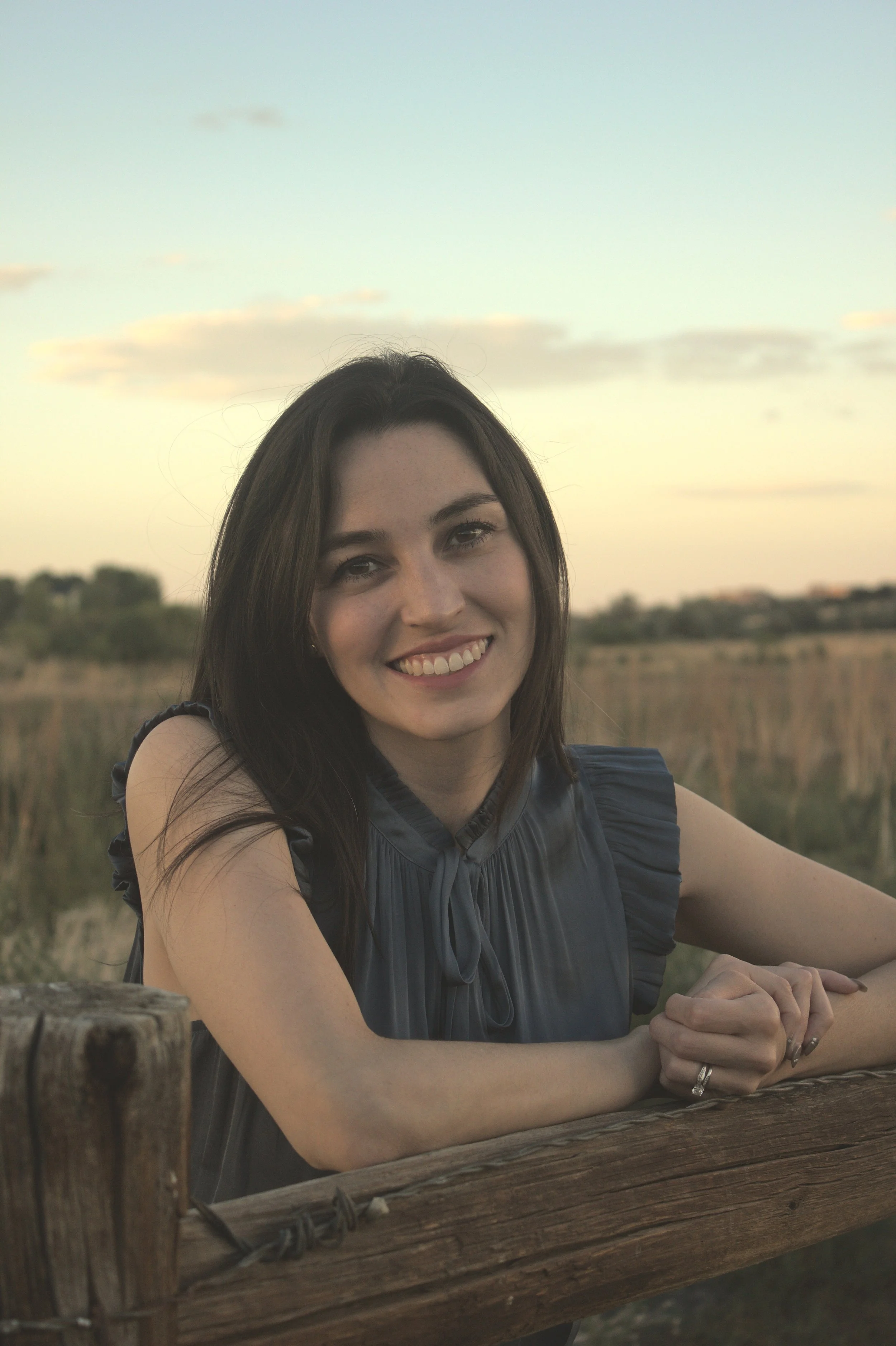 Stephanie Leon, therapist specializing in perinatal mental health, infertility, reproductive mental health, EMDR, and parenting transitions throughout Colorado.