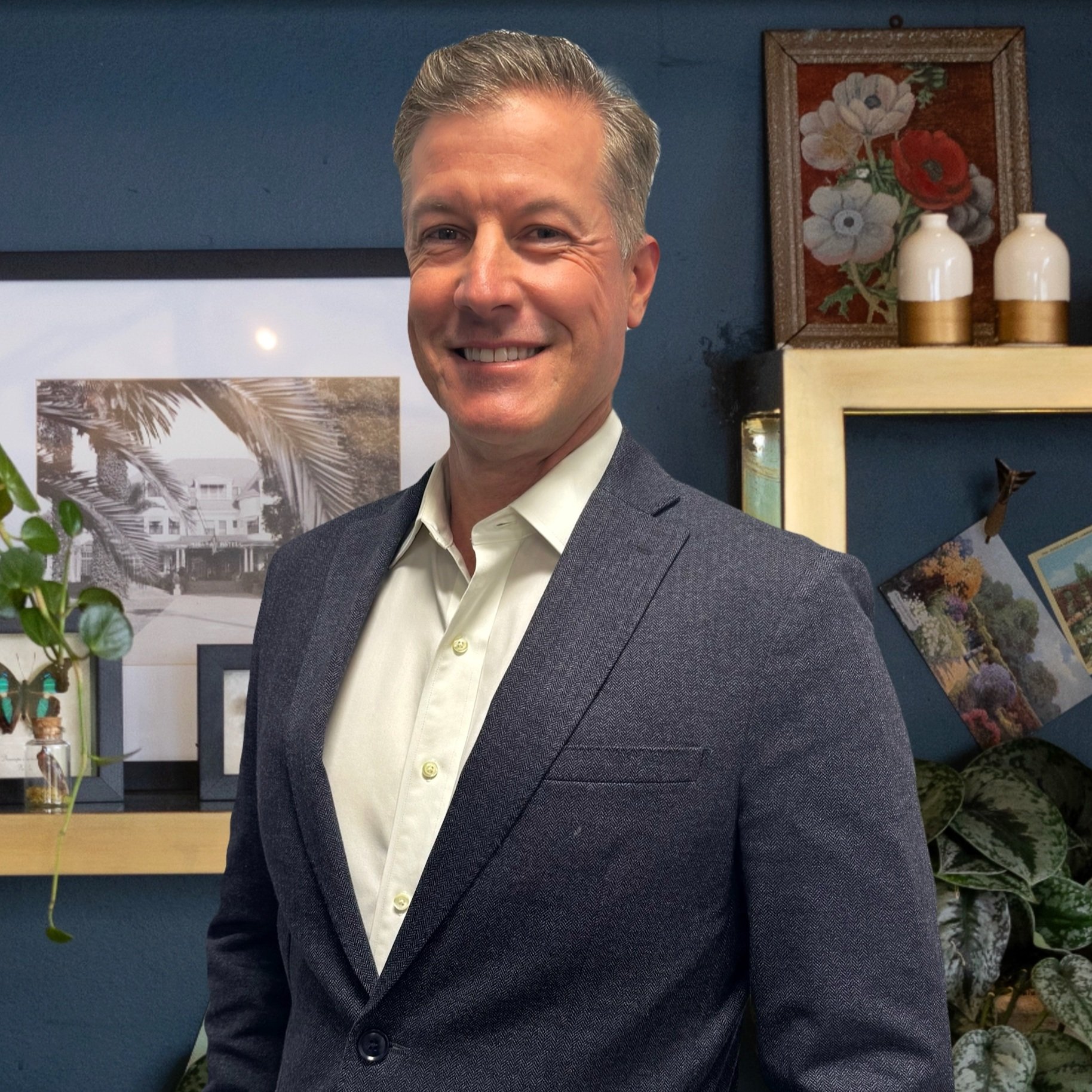 Tom Thompson | Senior Operating Advisor