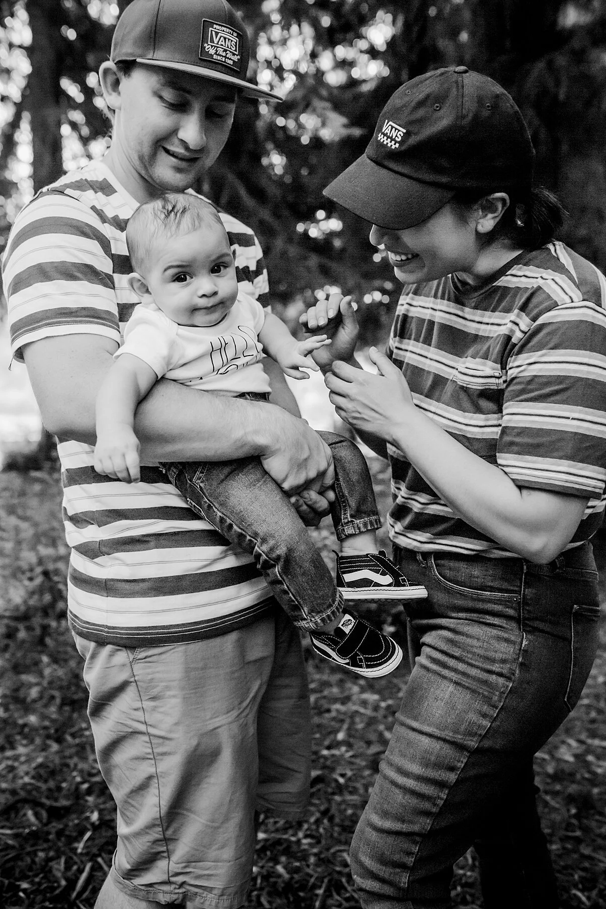 Family Photo Shoot At Redwood Grove In Carbon Canyon Regional Park