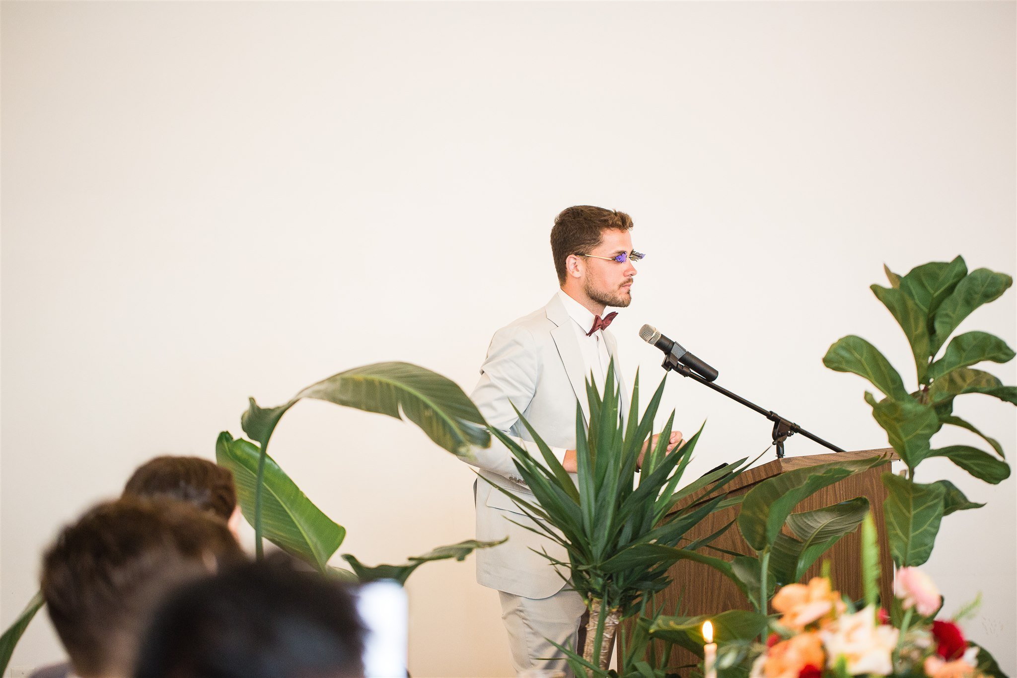 Michael and Jacob’s unforgettable wedding at The Henley Room in Toronto was a vibrant celebration of love and community. Planned by @stori.events, the day featured stunning florals by @theflower597toronto, incredible performances by drag queens Fay S