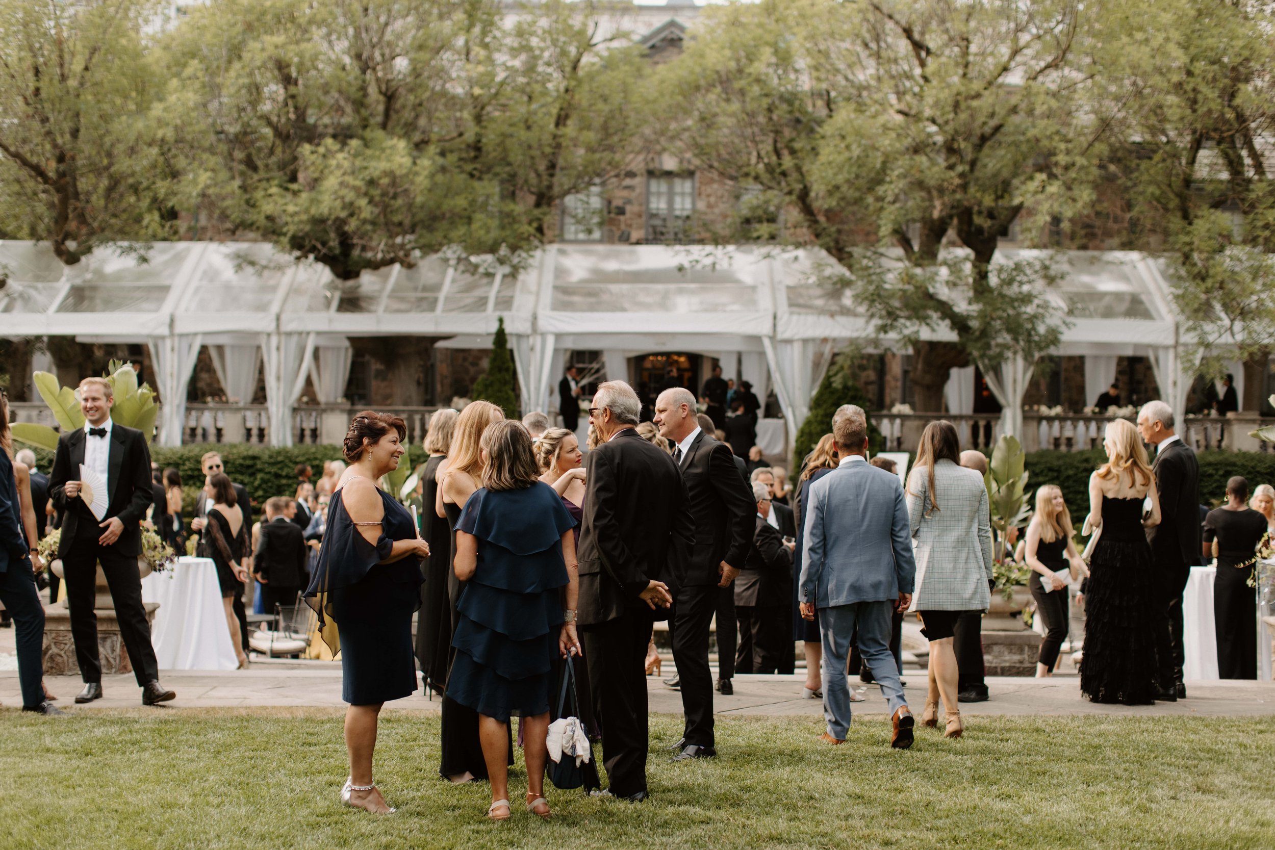 The ultimate power couple, former Canadian Track and Field star, Sarah Wells and Canadian Rower, Blake Parsons tie the knot at the historic Graydon Hall Manor! ⠀
 ⠀
Venue – @graydonhallmanor
Event Planners - @stori.events @jessylalancette @laurencedi