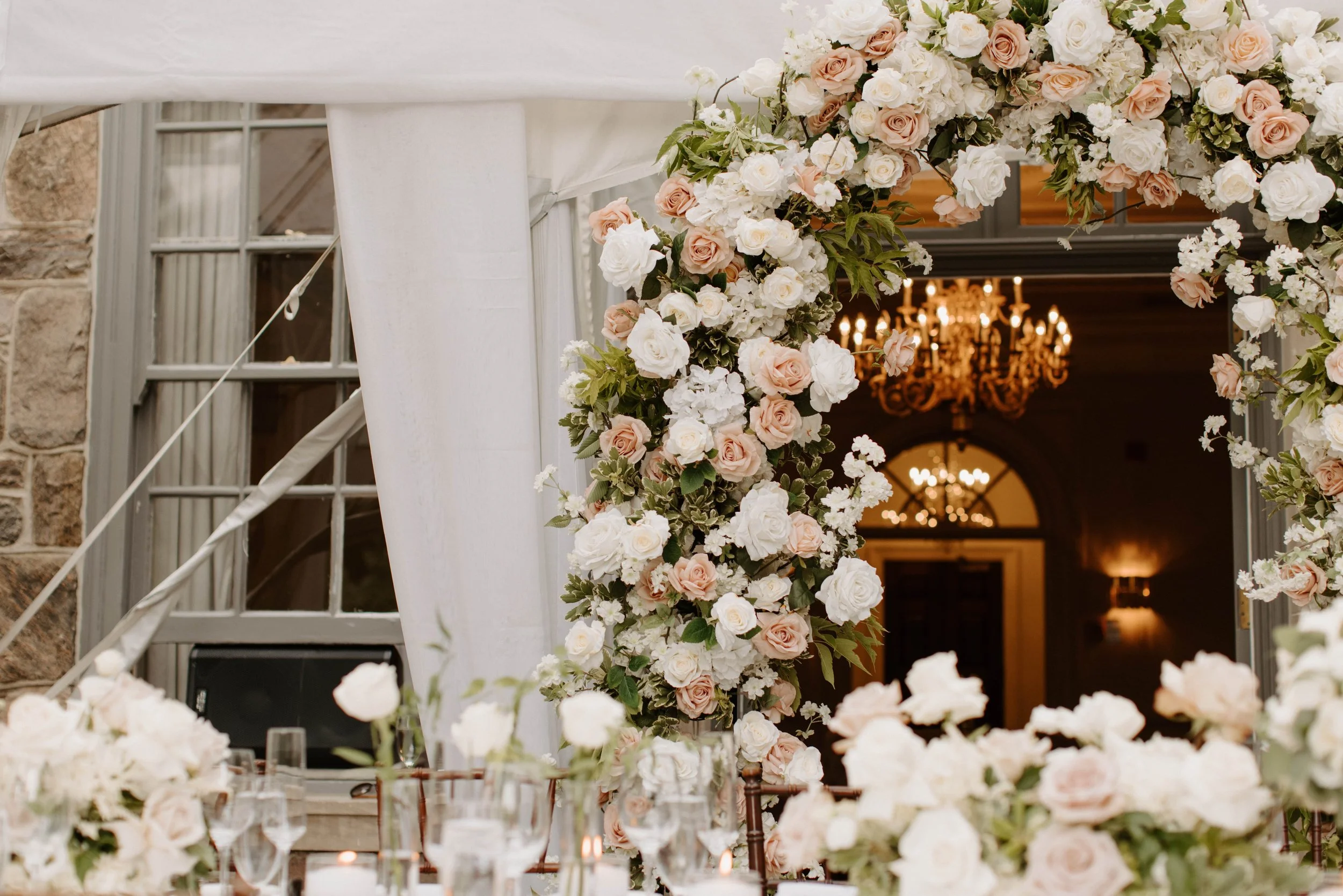 The ultimate power couple, former Canadian Track and Field star, Sarah Wells and Canadian Rower, Blake Parsons tie the knot at the historic Graydon Hall Manor! ⠀
 ⠀
Venue – @graydonhallmanor
Event Planners - @stori.events @jessylalancette @laurencedi