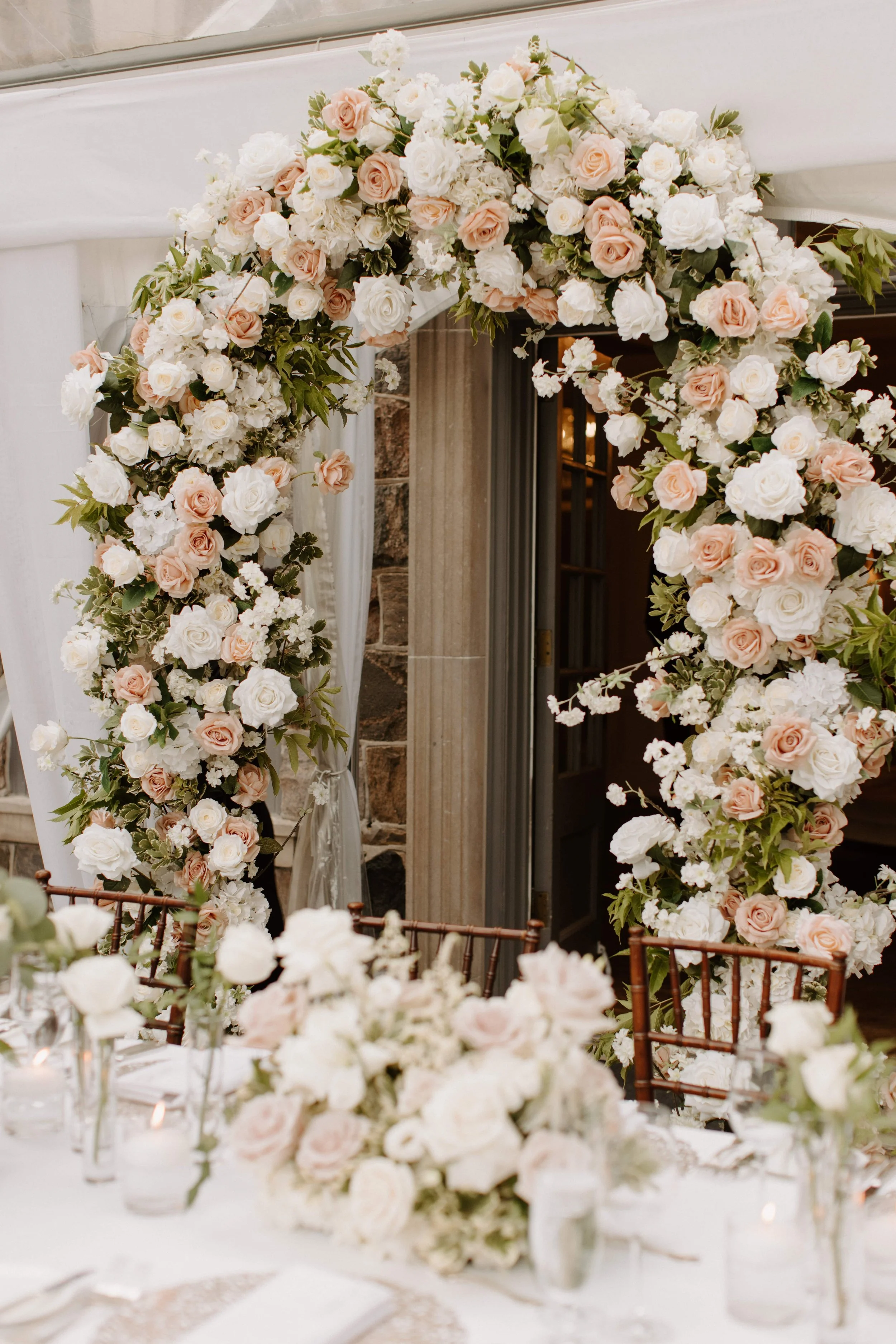 The ultimate power couple, former Canadian Track and Field star, Sarah Wells and Canadian Rower, Blake Parsons tie the knot at the historic Graydon Hall Manor! ⠀
 ⠀
Venue – @graydonhallmanor
Event Planners - @stori.events @jessylalancette @laurencedi