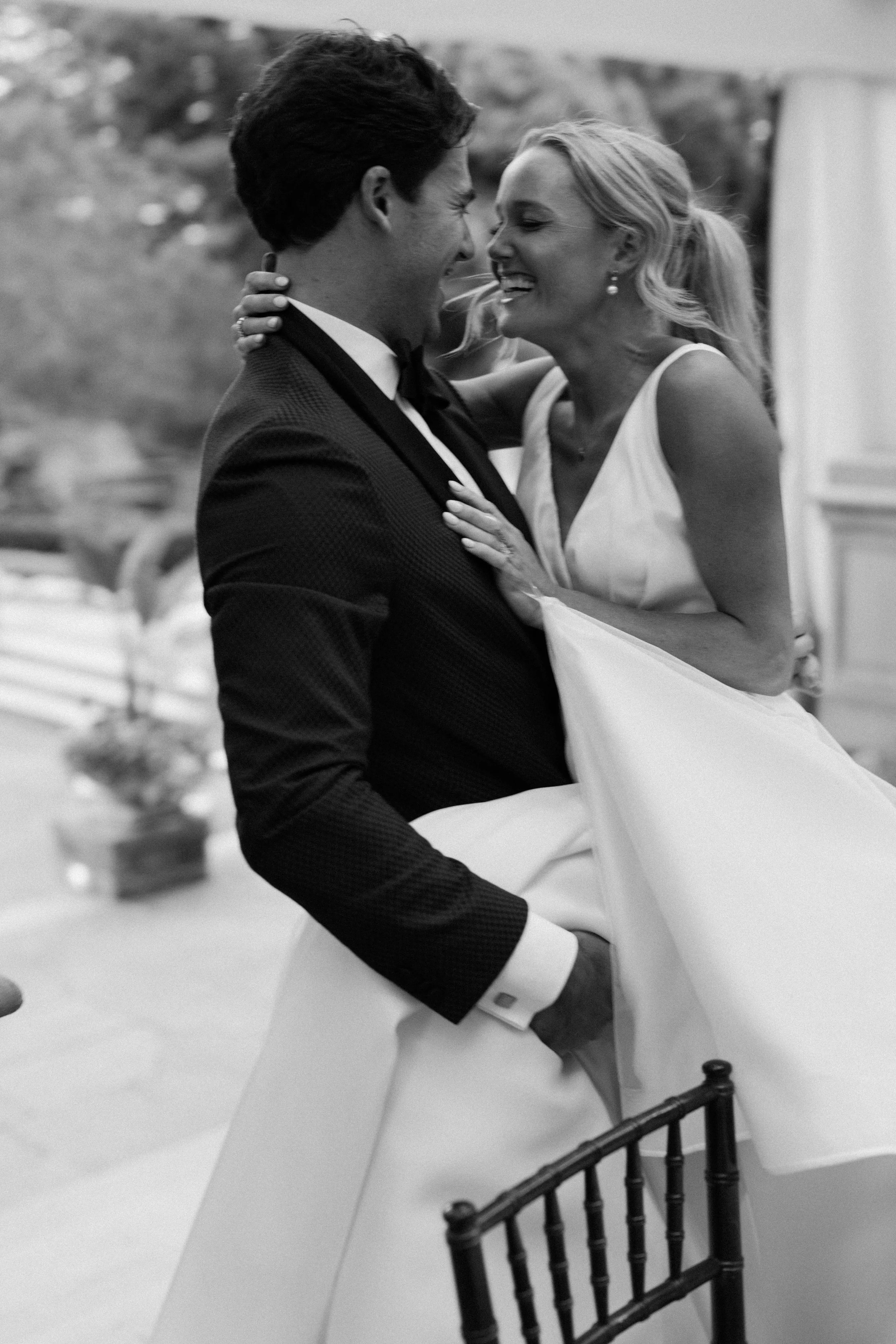 The ultimate power couple, former Canadian Track and Field star, Sarah Wells and Canadian Rower, Blake Parsons tie the knot at the historic Graydon Hall Manor! ⠀
 ⠀
Venue – @graydonhallmanor
Event Planners - @stori.events @jessylalancette @laurencedi
