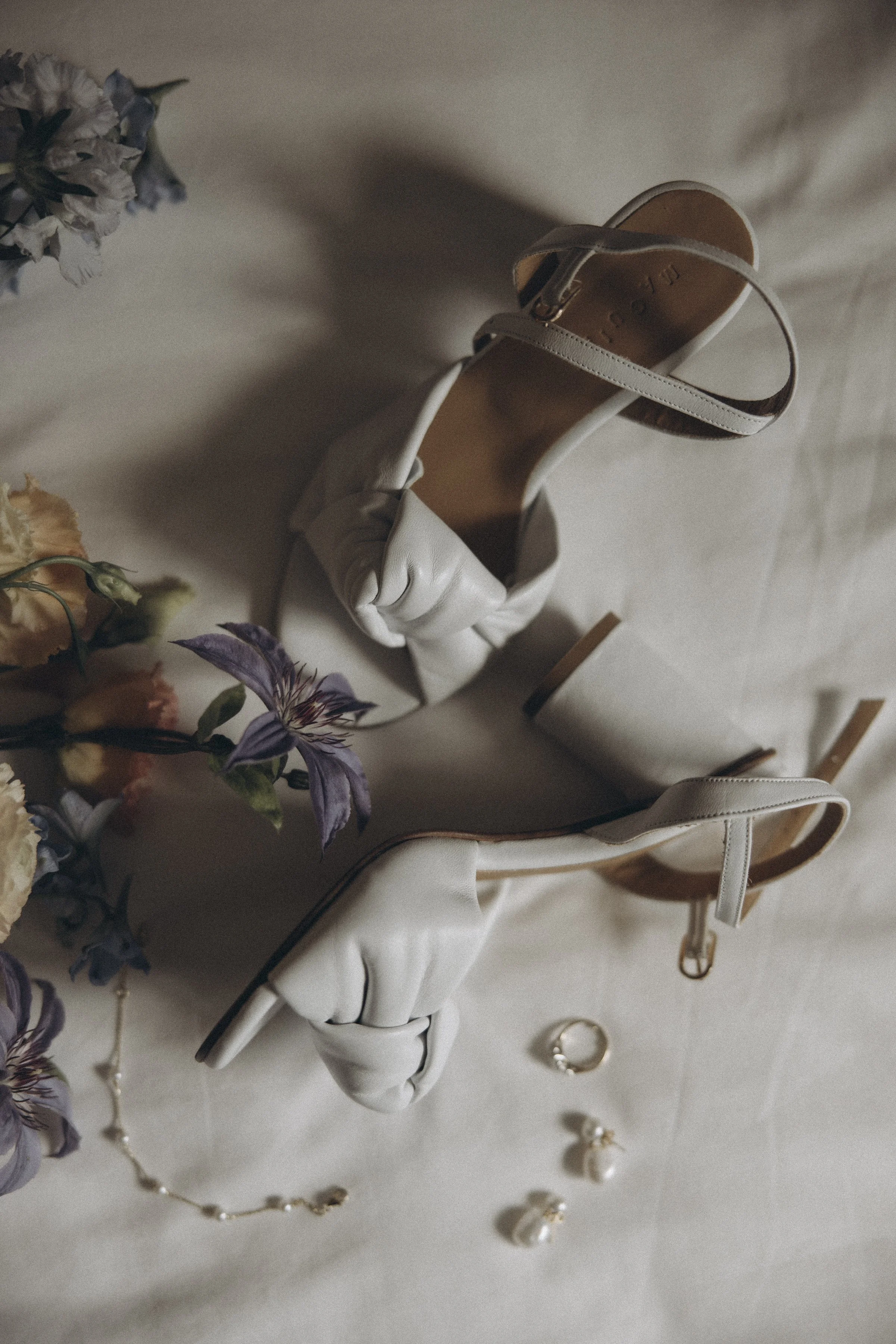 A wedding brimming with laughter, love and happiness!

Venue - @gardinermuseum
Event Coordinators - @stori.events @jessylalancette @laurencediotte
Caterer - @fooddudes
Baker - @make_kwento
Photography - @loriwaltenburyphoto
Videographer - @parallelwe