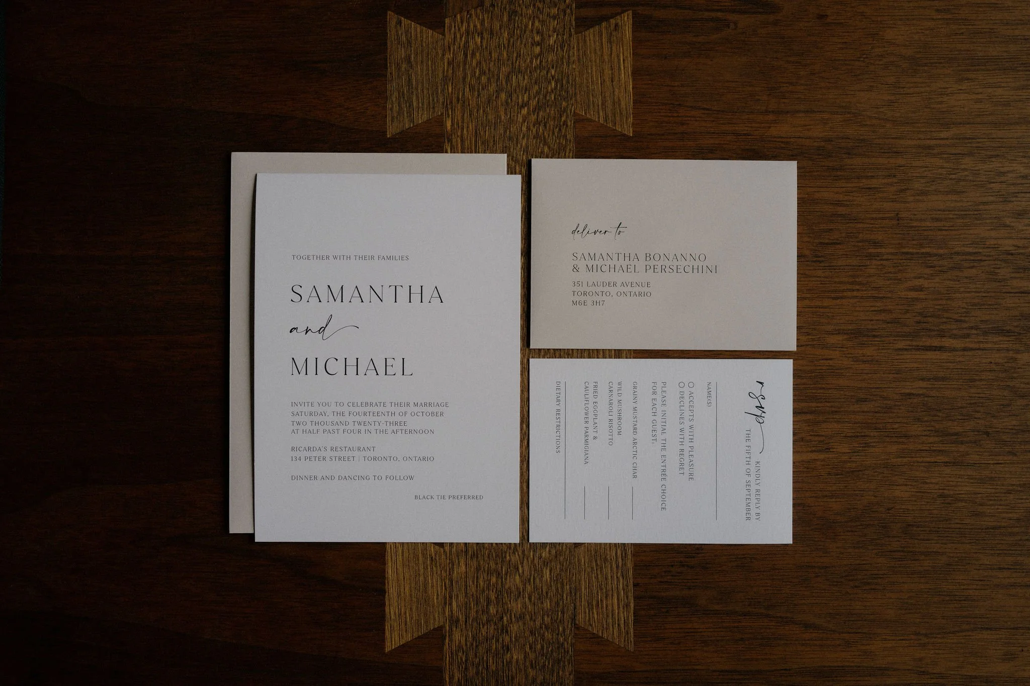 Samantha and Michael's wedding was a masterpiece of simplicity and grace. Every detail meticulously curated to embrace the beauty of minimalism. The venue exuded an airy elegance that perfectly captured the essence of their love story. From start to 