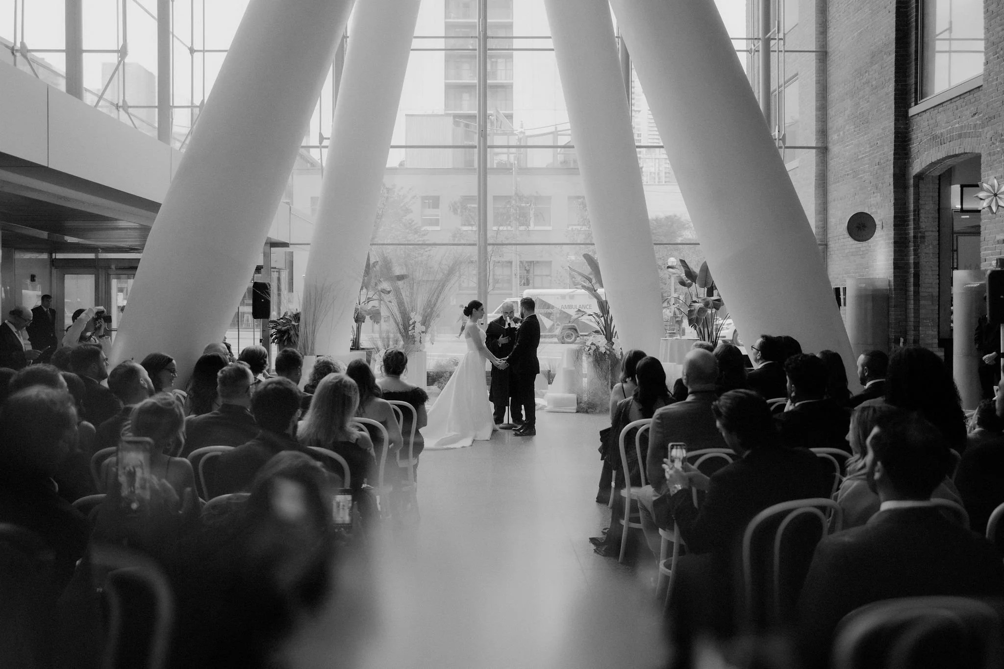 Samantha and Michael's wedding was a masterpiece of simplicity and grace. Every detail meticulously curated to embrace the beauty of minimalism. The venue exuded an airy elegance that perfectly captured the essence of their love story. From start to 