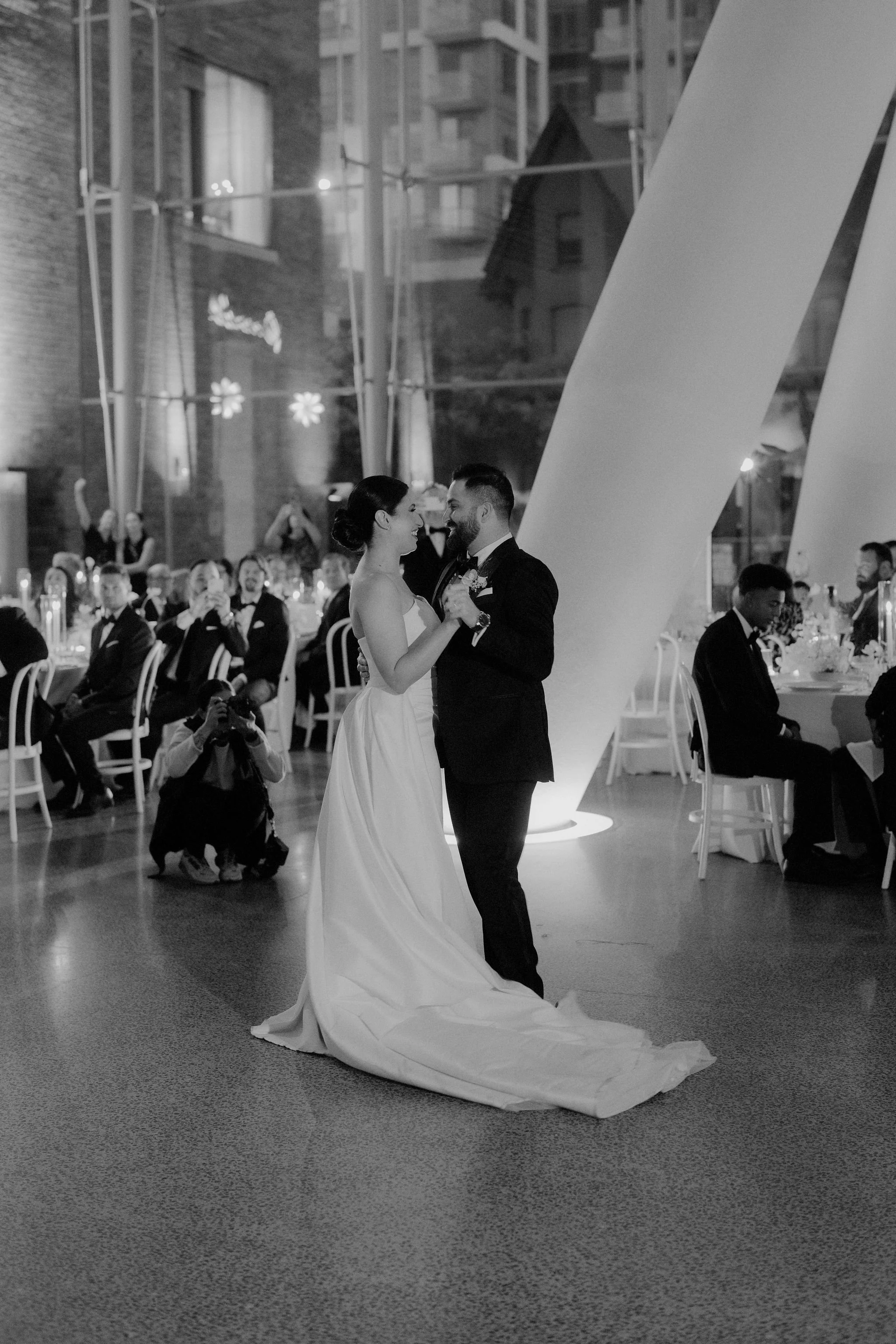 Samantha and Michael's wedding was a masterpiece of simplicity and grace. Every detail meticulously curated to embrace the beauty of minimalism. The venue exuded an airy elegance that perfectly captured the essence of their love story. From start to 