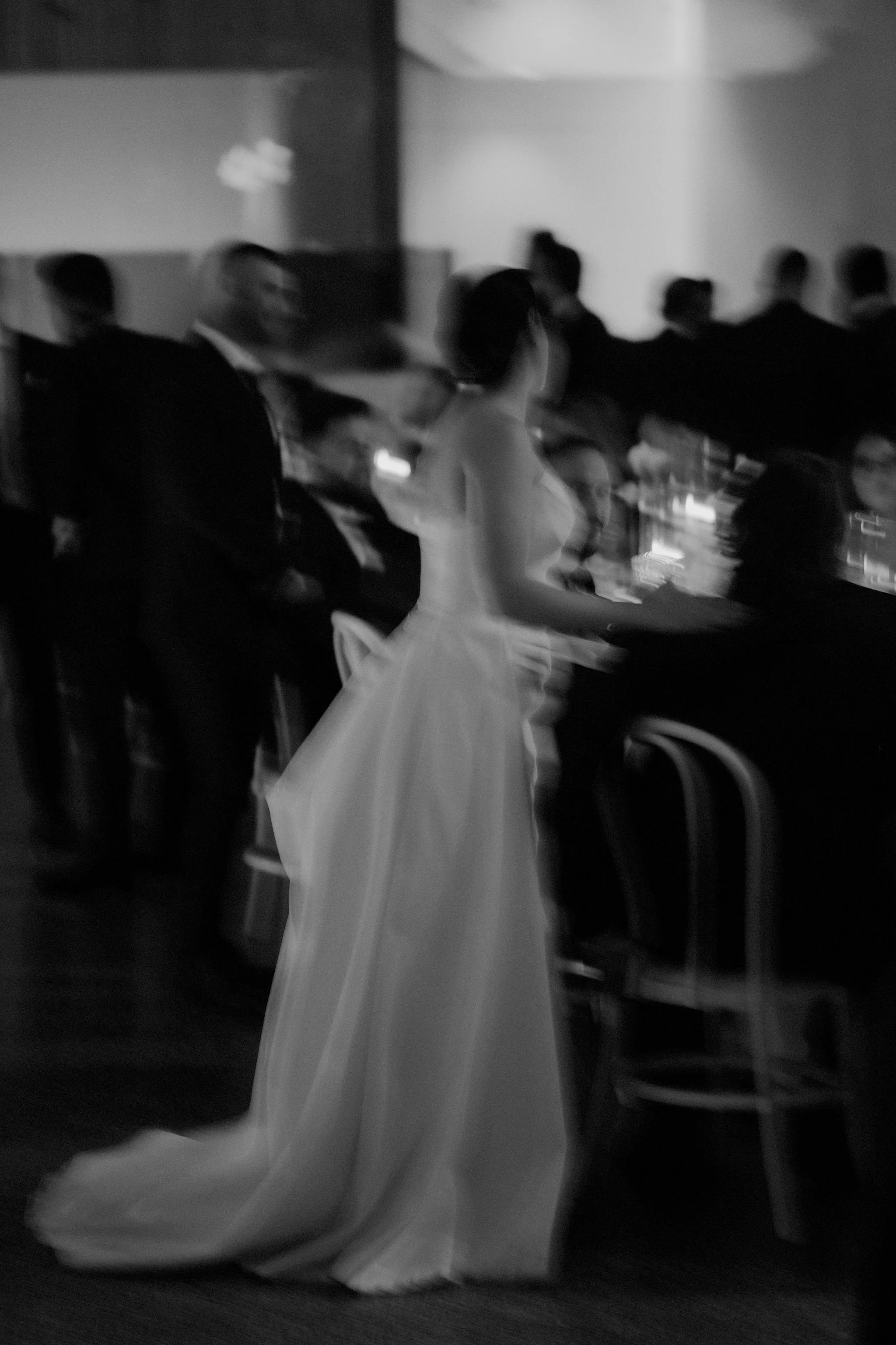 Samantha and Michael's wedding was a masterpiece of simplicity and grace. Every detail meticulously curated to embrace the beauty of minimalism. The venue exuded an airy elegance that perfectly captured the essence of their love story. From start to 