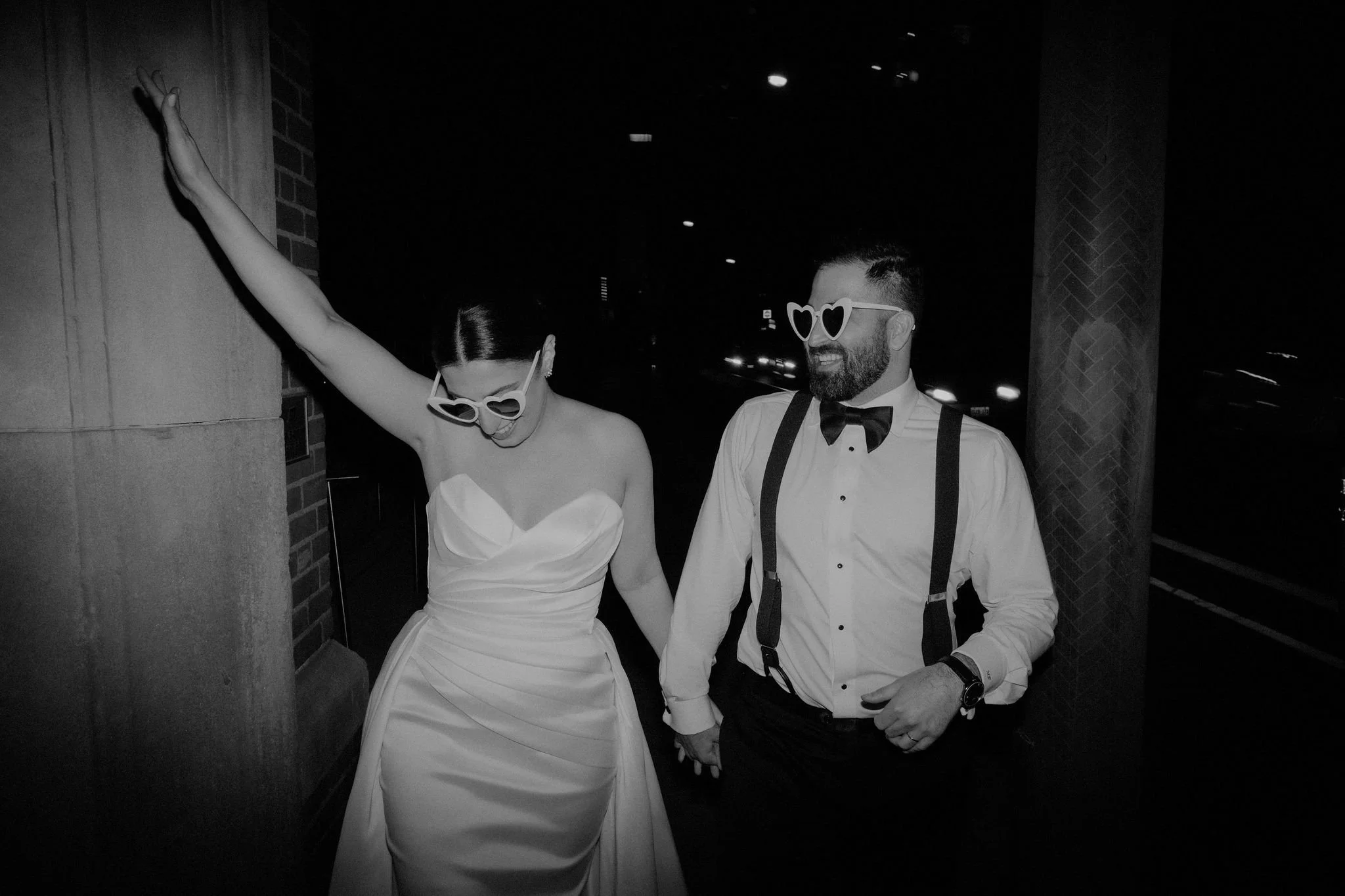 Samantha and Michael's wedding was a masterpiece of simplicity and grace. Every detail meticulously curated to embrace the beauty of minimalism. The venue exuded an airy elegance that perfectly captured the essence of their love story. From start to 