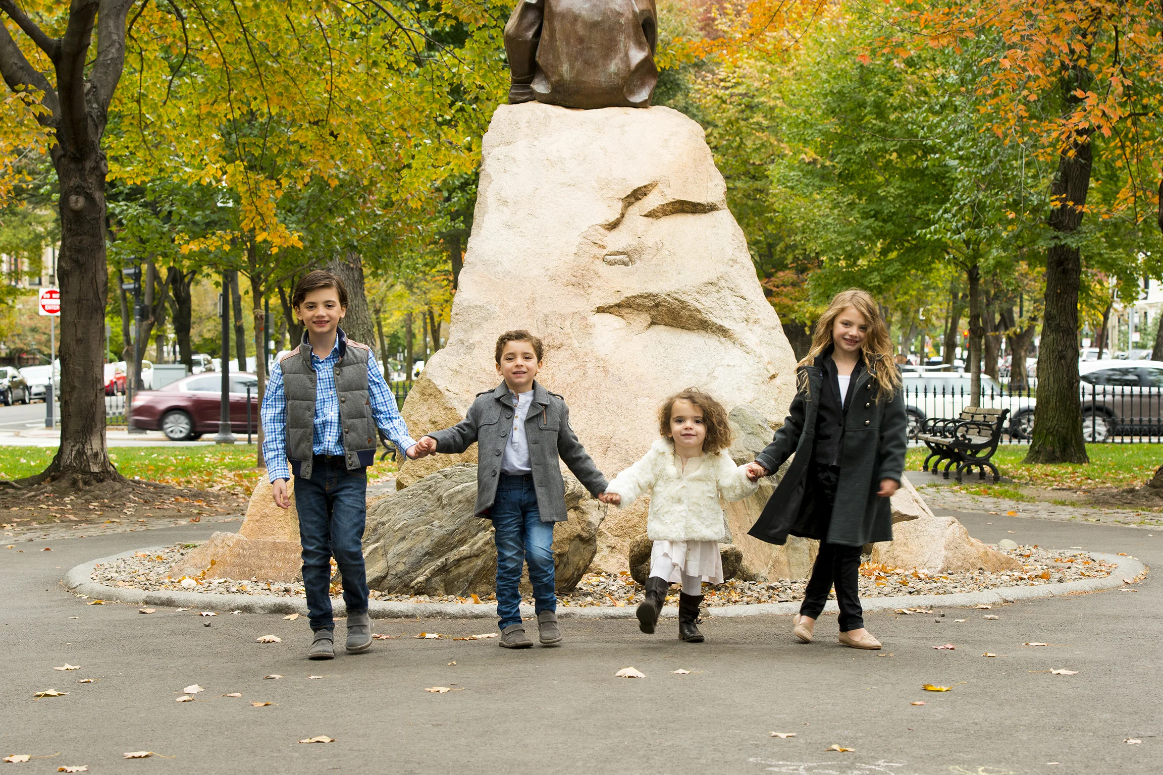 15.10.24_MotamedFamily_0263.jpg