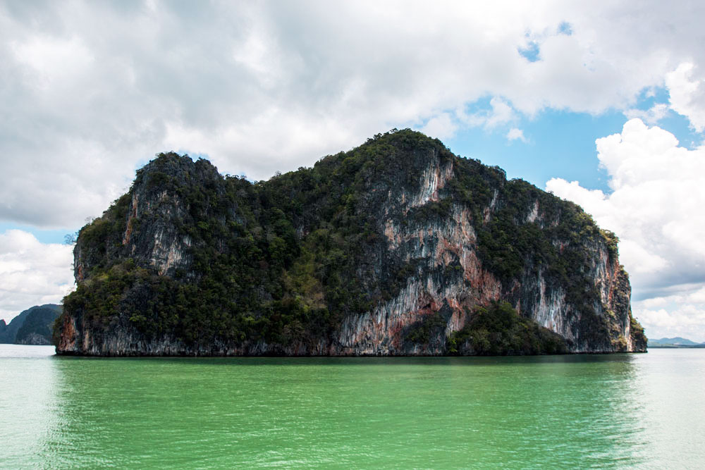 6-Things-You-Need-To-Know-Before-Travelling-to-Phang-Nga-Bay-in-Thailand1.jpg
