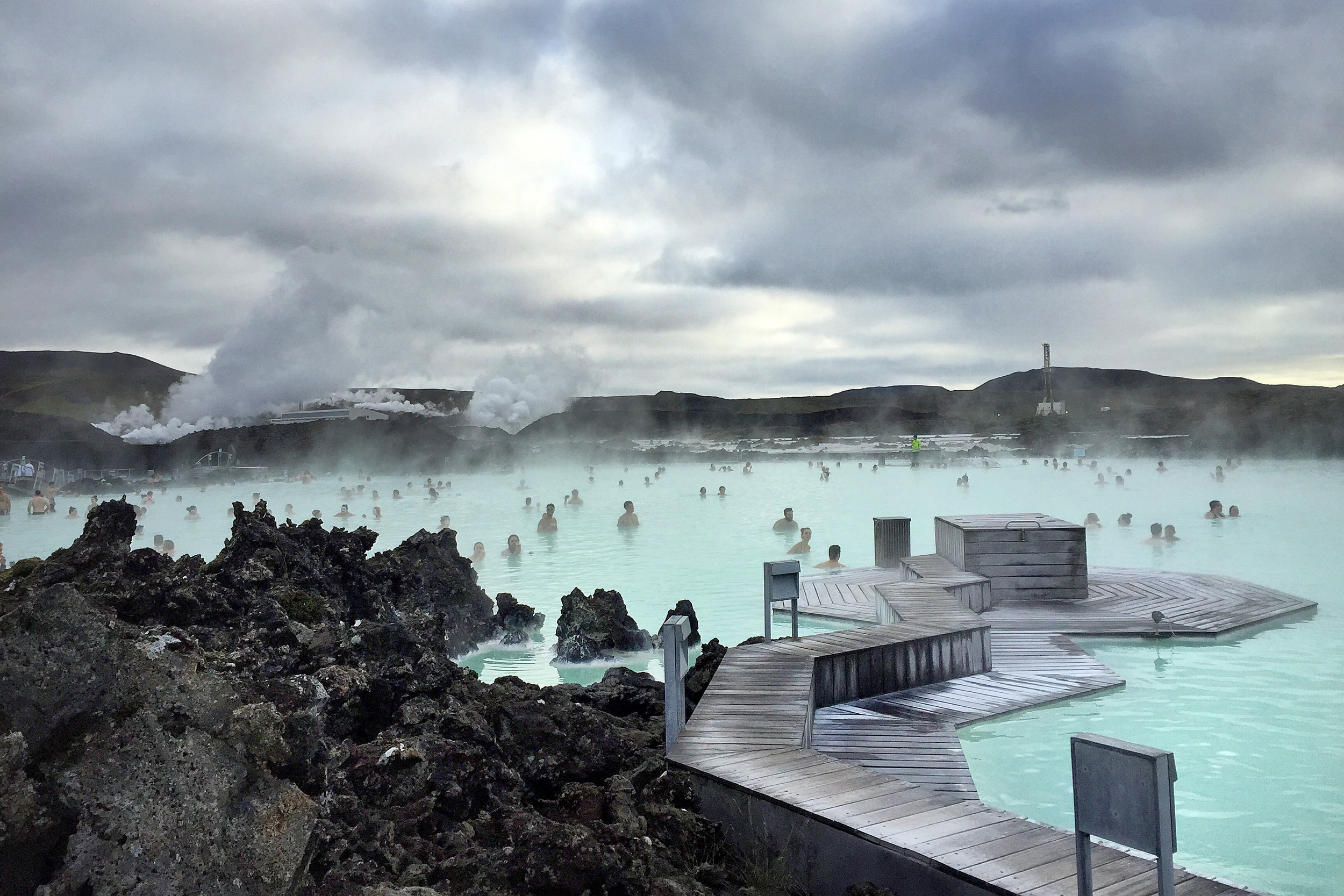 the-blue-lagoon-in-iceland_2.jpg