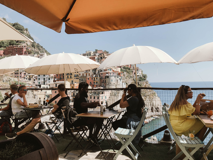 After lots of selfies and photos, it was nice to see everyone enjoy the view and food.