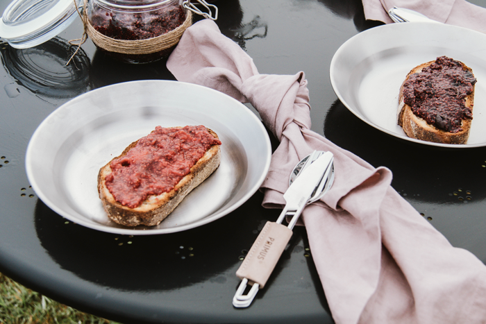 Mister-Weekender_Primus-Outdoor_Easy-Berry-Chia-Jam-Recipe-11.png