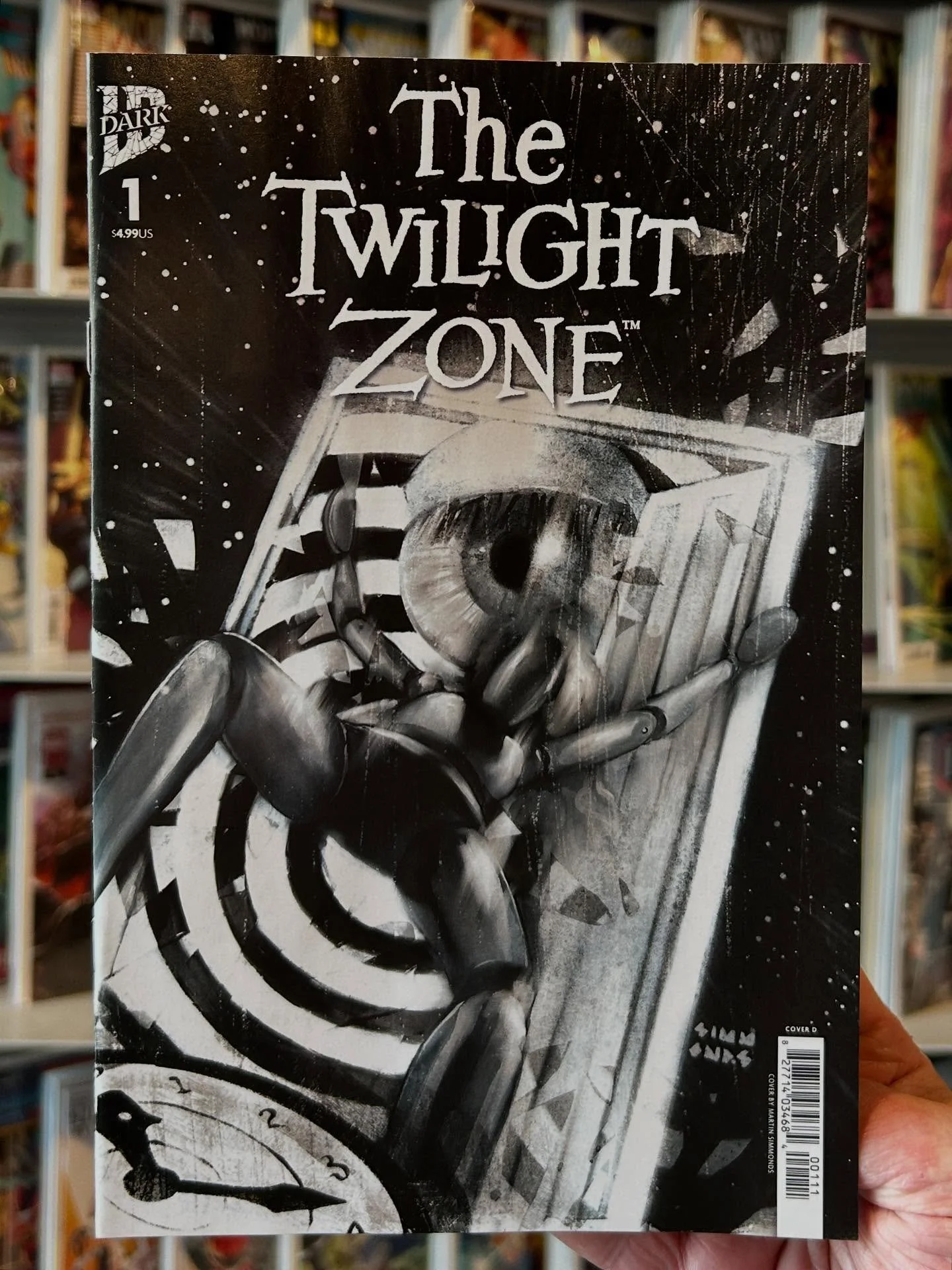 Happy New Comic Book Day! 📚 Twilight Zone № 1 is available now at the shop. 
👁️ 
Return to the Twilight Zone in this all-new anthology series featuring stories by some of the best creators in comics today. Each issue is a new tale in the vein of th