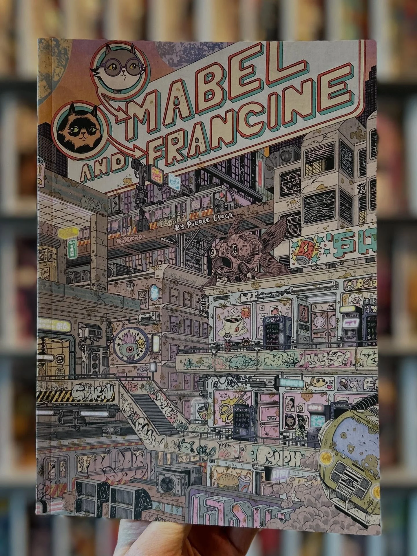 Mabel and Francine tells the story of two cats who travel into space, looking for a strange treasure that will make them rich and help them escape the drudgery of their everyday lives. 🚀 Created over a stretch of two and a half years by @pierredraws