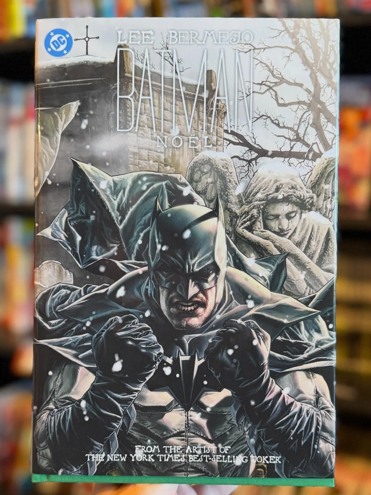Batman: Noel by @leebermejoart is available now at the shop, and our web-store.
❄️ 
In this Christmas tale, Batman must come to terms with his past, present and future, while exploring what it means to be a hero.
🦇 
Members of Batman&rsquo;s support