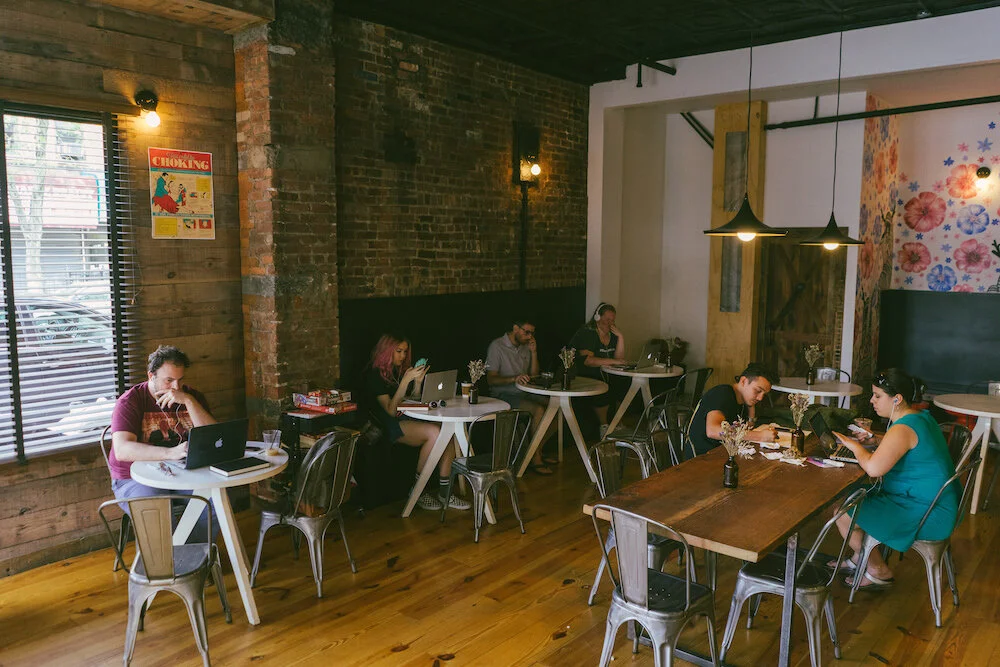 NoahDevereaux_CoffeeShops_013_MilkAndPull.jpeg