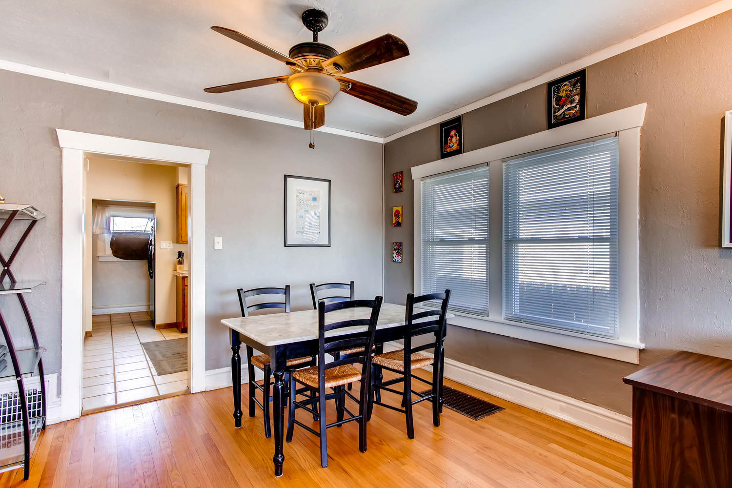 2435 York St-large-008-9-Dining Room-1500x1000-72dpi.jpg