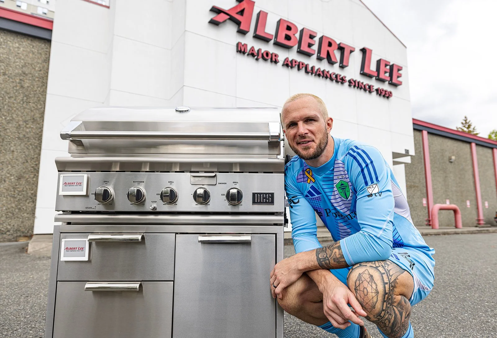 Stefan Frei of Seattle Sounders for Albert Lee Appliance