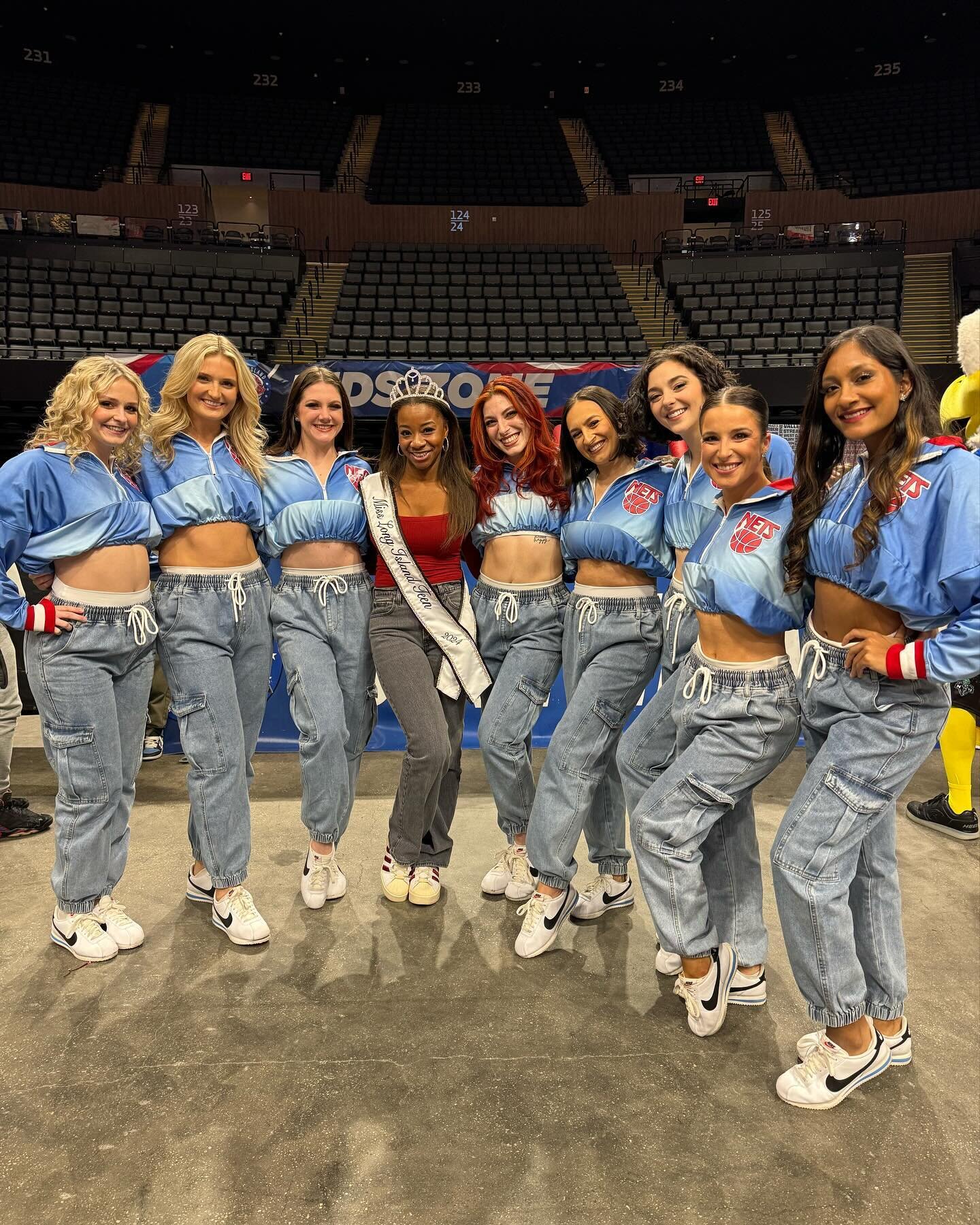 Miss Long Island Teen 2024, Lexie Ebanks was invited to sit courtside at the @longislandnets game on Thursday for their women&rsquo;s impact game! 👑🏀. 

Thank you for having us and celebrating the achievements of women! 

👑👑👑 

#misslongisland #