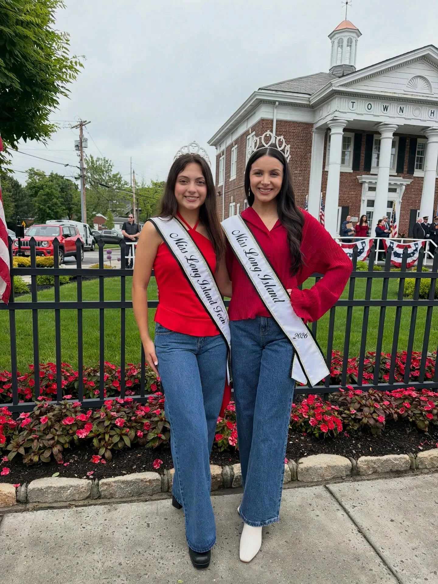 Our Miss Long Island 2026 Queens, Geanna and Shyla, had the honor of walking in the Smithtown Memorial Day Parade 🇺🇸

Today, we remember those who made the ultimate sacrifice for our country and honor the brave men and women who gave their lives in