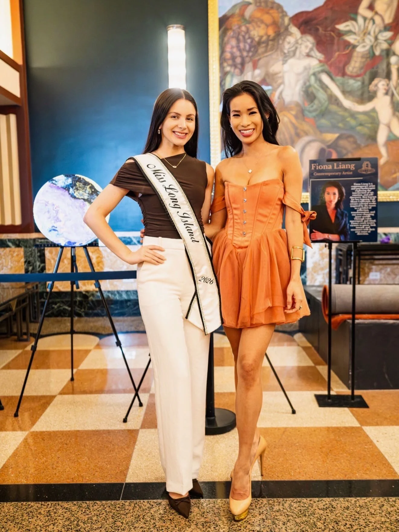 Miss Long Island 2026, Geanna Koulouris had the pleasure of attending FIRST LIGHT: The 2026 Full Moon Collection at the Hotel Edison in New York City, featuring the work of artist Fiona Liang! 

Congratulations to Fiona Liang on an incredible collect