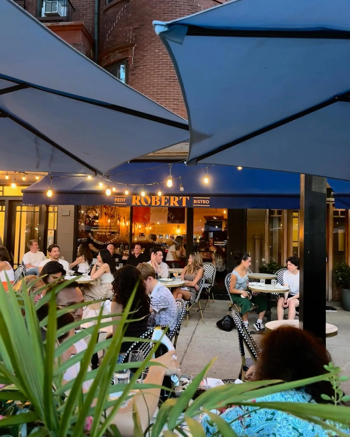 🇫🇷✨ A heartfelt merci to everyone who joined us yesterday to celebrate Bastille Day at Petit Robert!

Your smiles, laughter, and love for French culture made the evening truly special 💙🤍❤️

From fine wine to classic dishes, we loved sharing this 