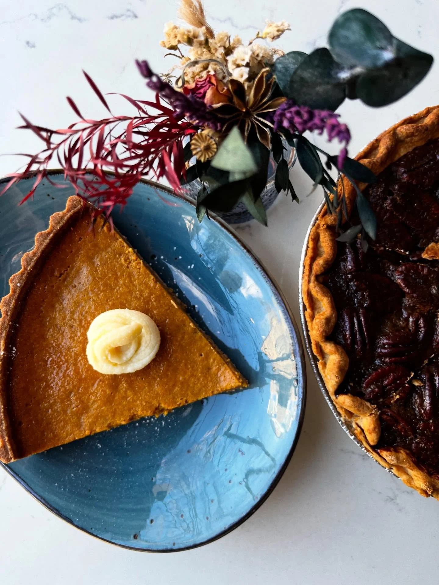 🍁 Happy Thanksgiving from Petit Robert! 🧡

Today, our hearts are overflowing with gratitude &mdash; thanks to you. Thank you for choosing Petit Robert and for sharing your dinners, celebrations, and everyday joys with us.

Your smiles and your supp