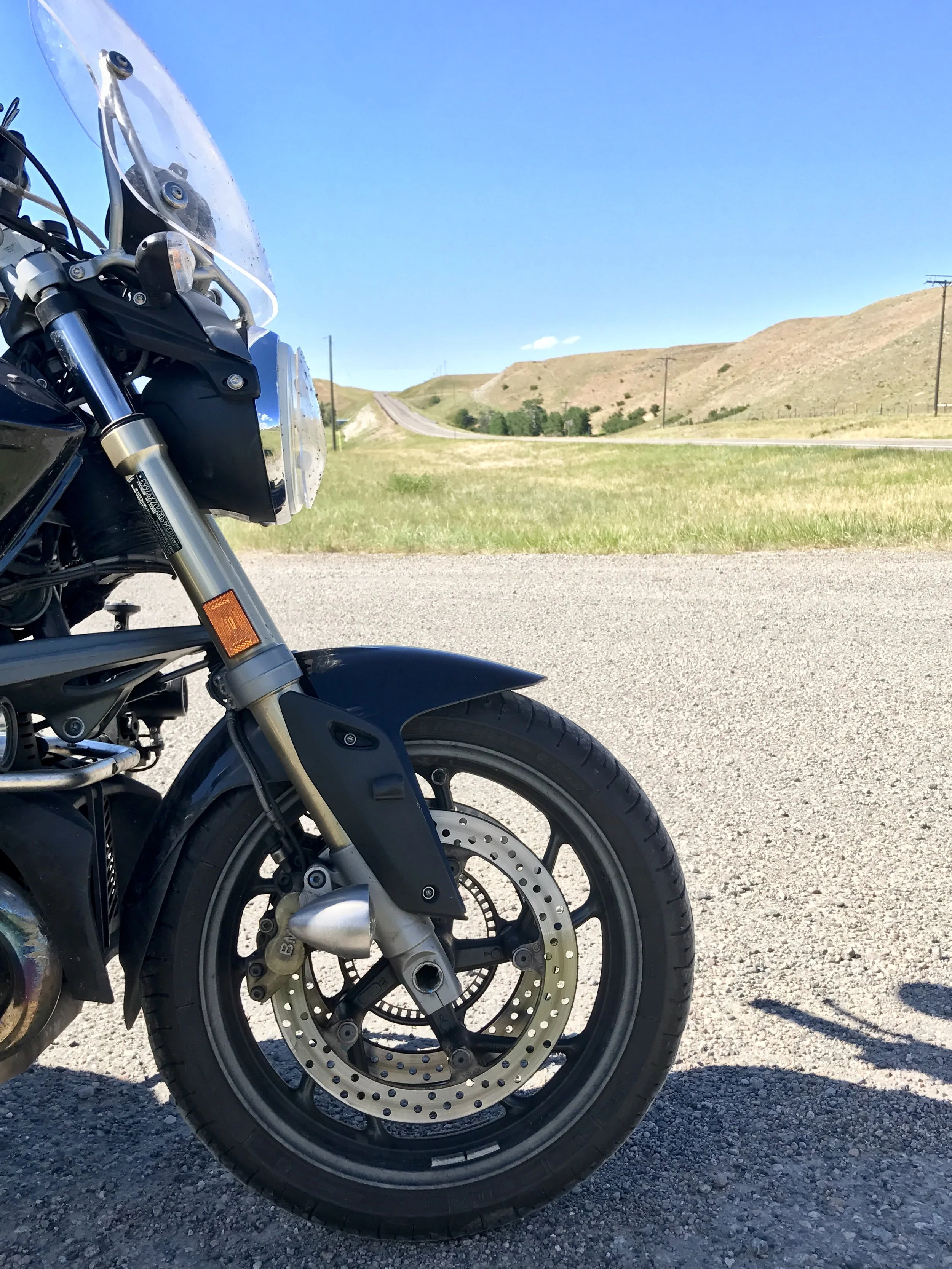 The Big Sky (Country)… isn’t Falling! 🌌🏍️