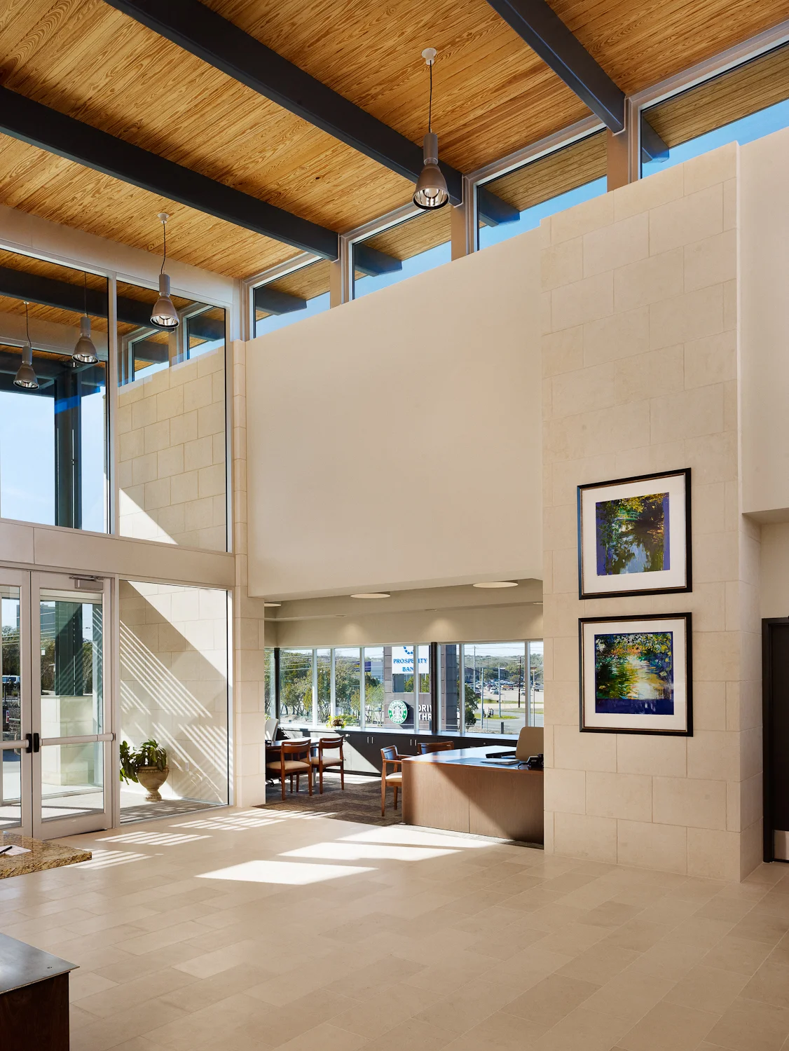 lobby5 102165.jpg