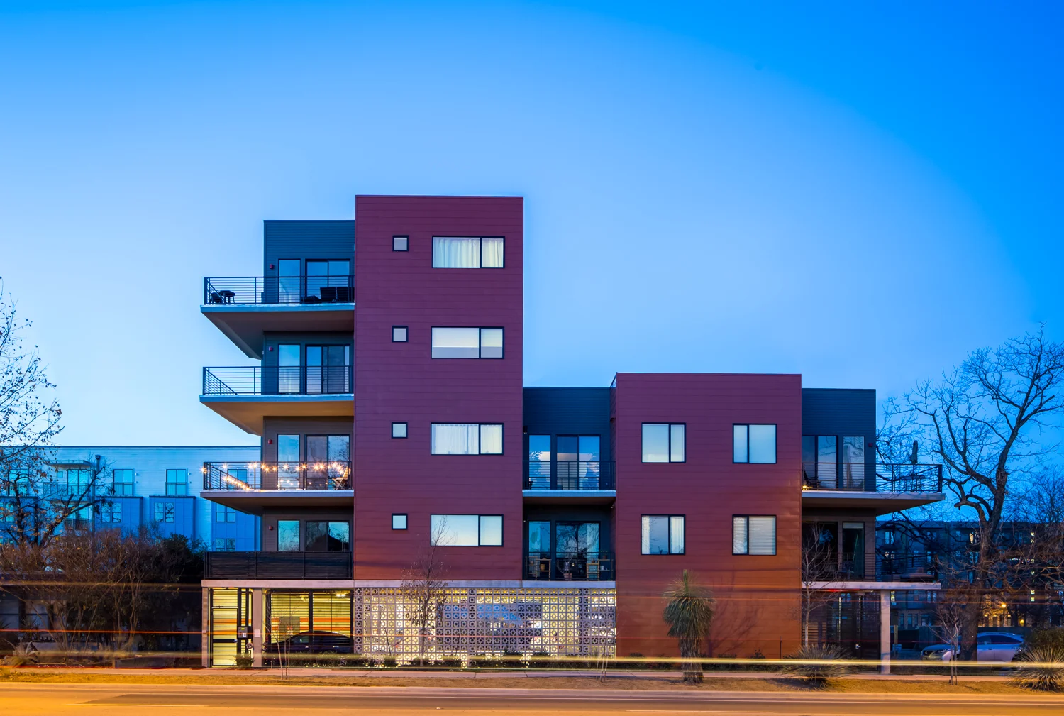 E 7th-9768-Edit.jpg