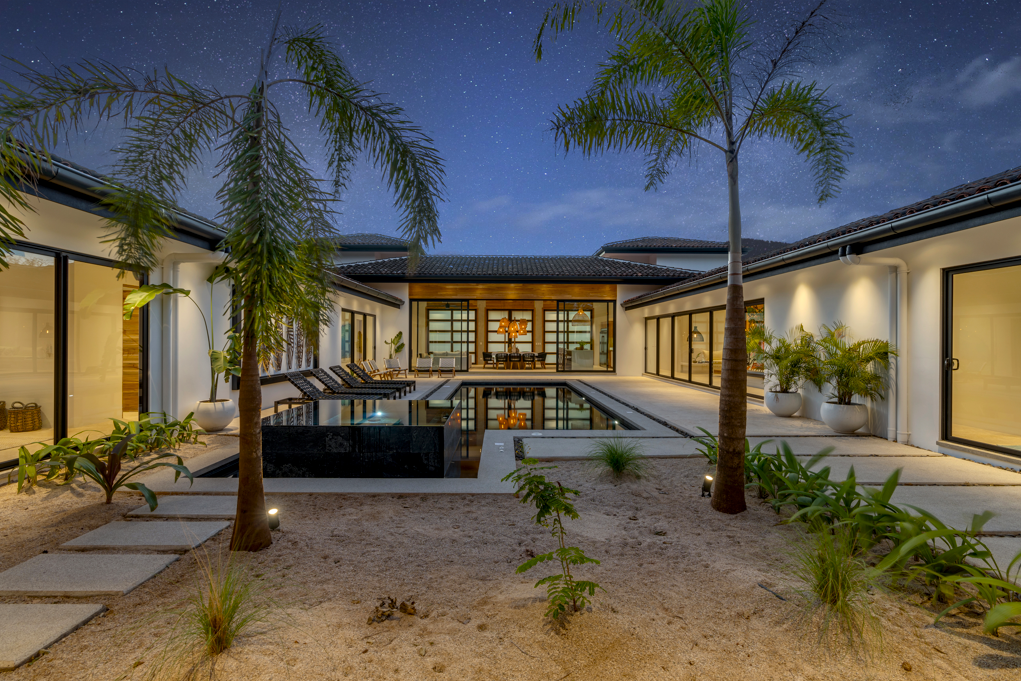 Villa Front.png