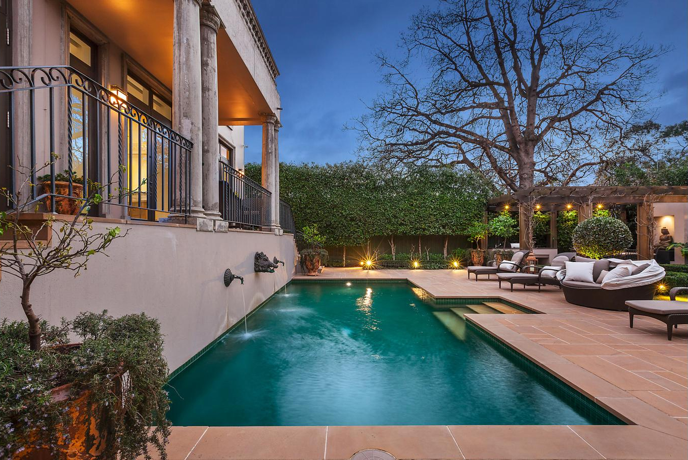 rear side pool.jpg