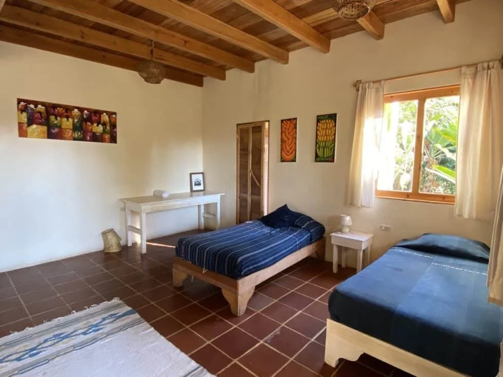 A1F22660-1025-455A-81DB-B01062890EC6