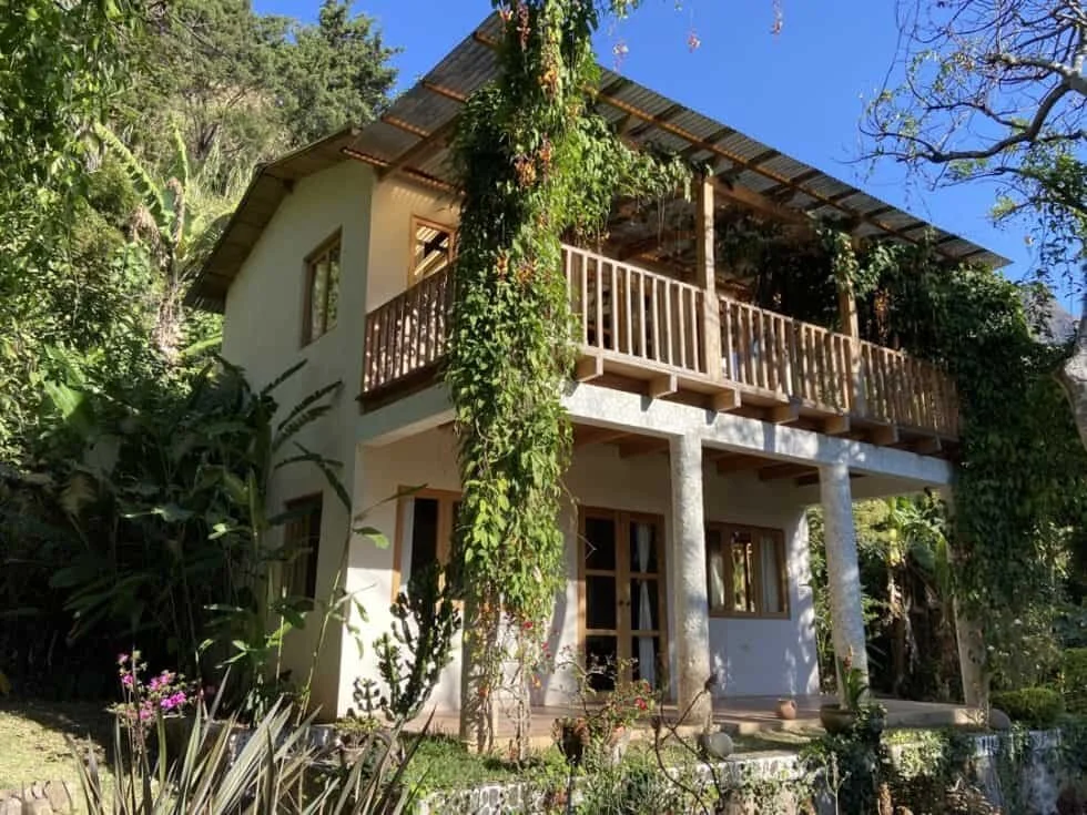 F5CD242F-8DD6-4A8E-9F0E-59C70C0602F4