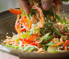 Spicy Peanut Salad