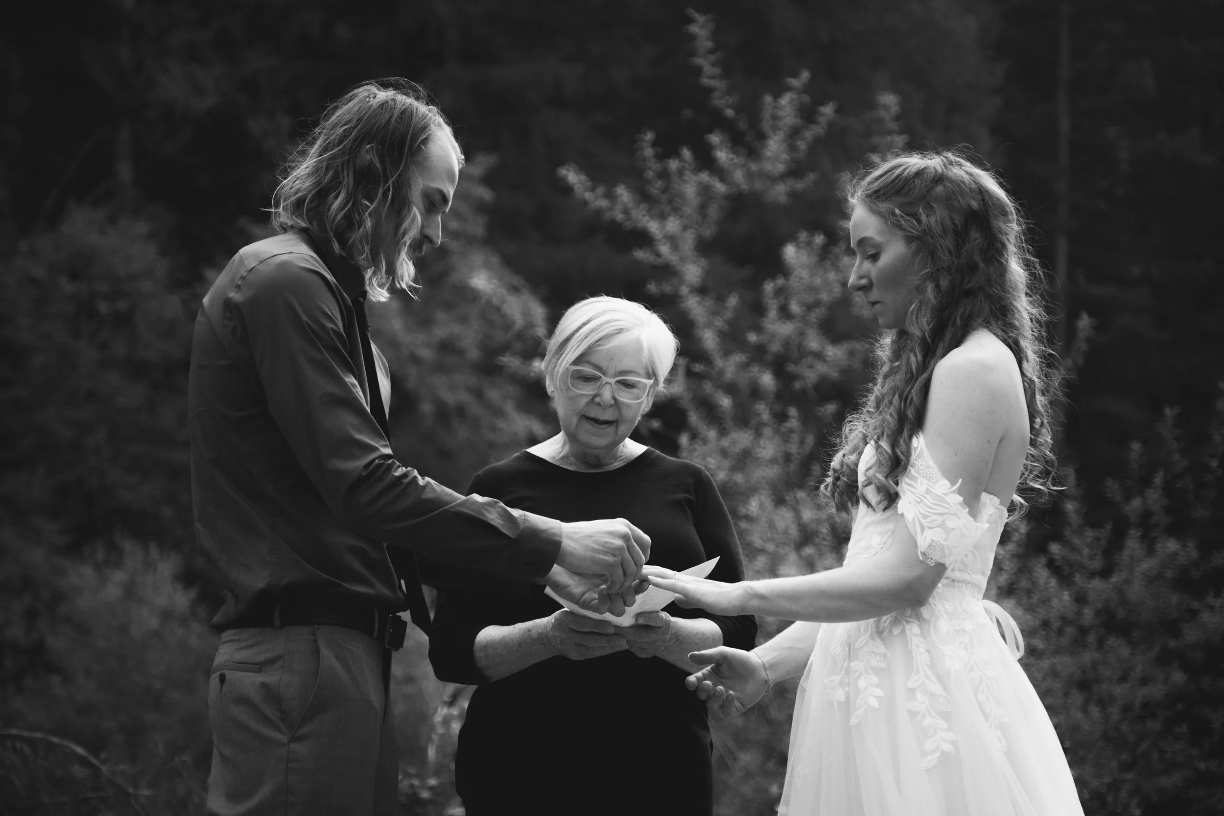 S&J_Wedding_WebRes-14.jpg