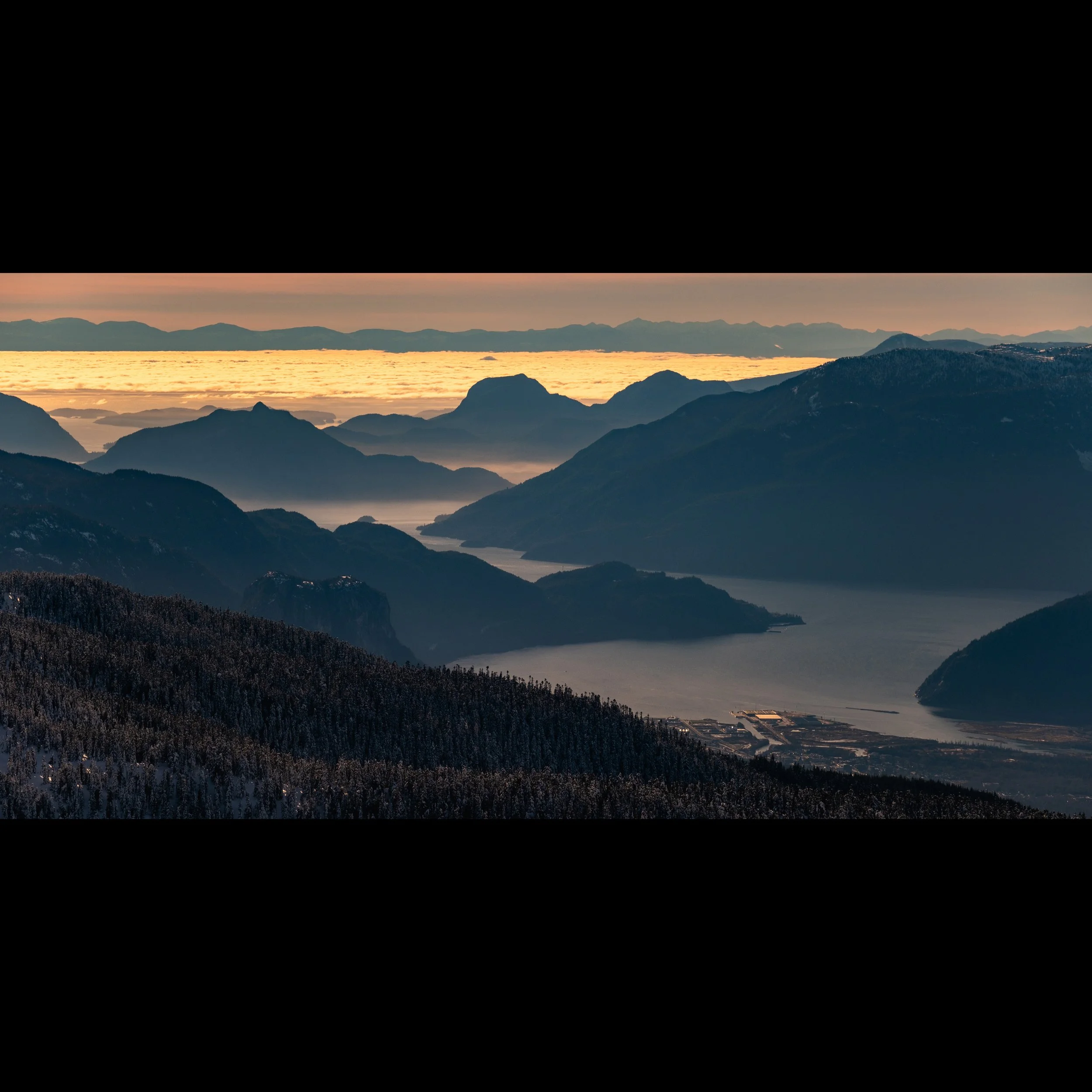 HoweSound3.jpg