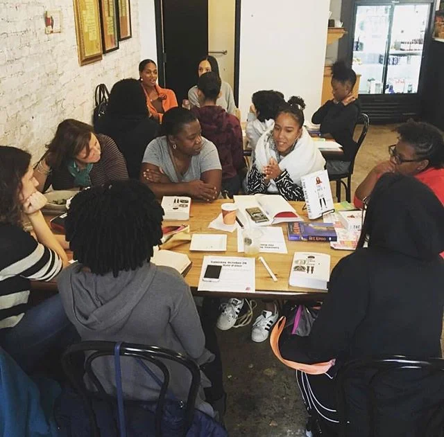 I live for these important discussions 🐾@boogiedownbooks #thehateugive#southbronx