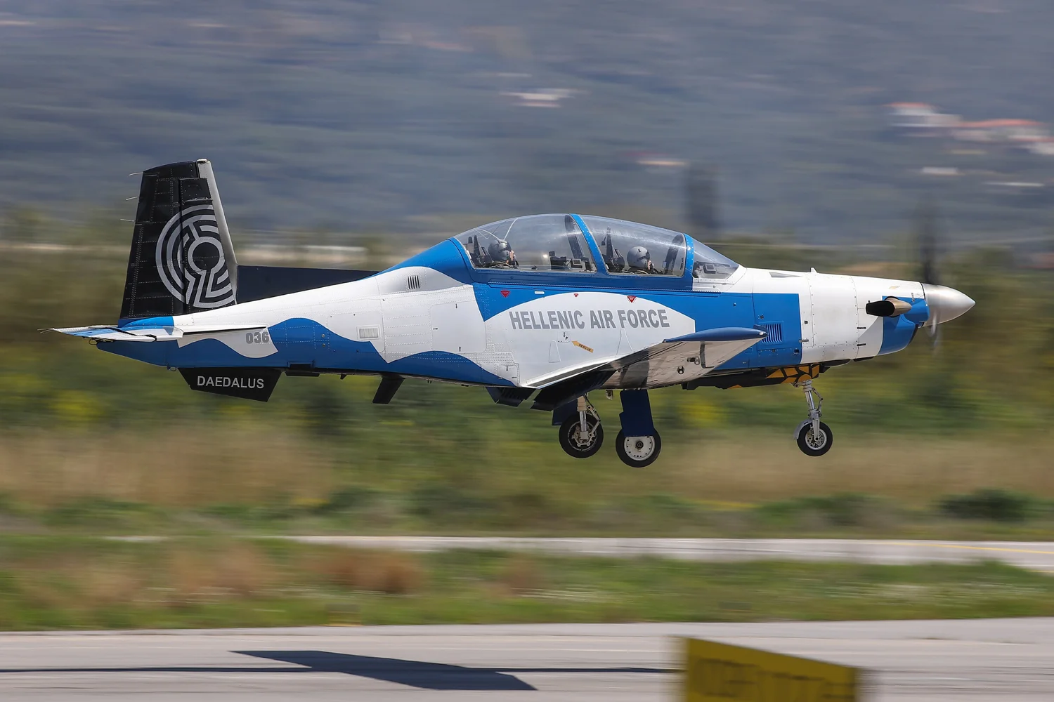 T2036-LRPS-3177-1500PX.jpg
