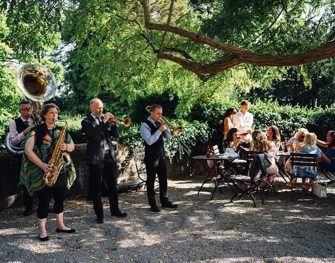 Lovely summer wedding reception back in August at @barley_wood in #wrington 
#5pieceband #trumpet #trombone #saxophone #sousaphone #drums #playingintheshade #outdoorband #feelinhothothot #wedding #summerwedding #weddingreception #weddingband #wedding